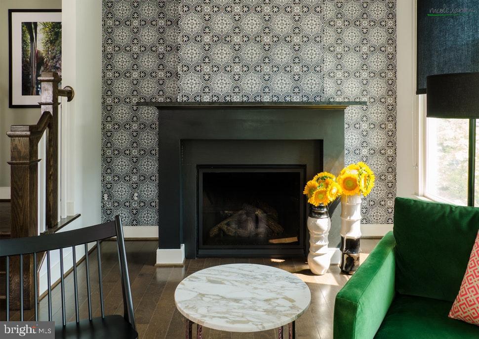 OLD TOWN ALEXANDRIA - Residential Lease