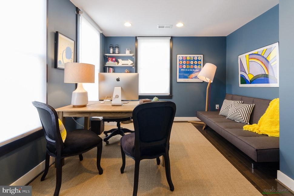 OLD TOWN ALEXANDRIA - Residential Lease