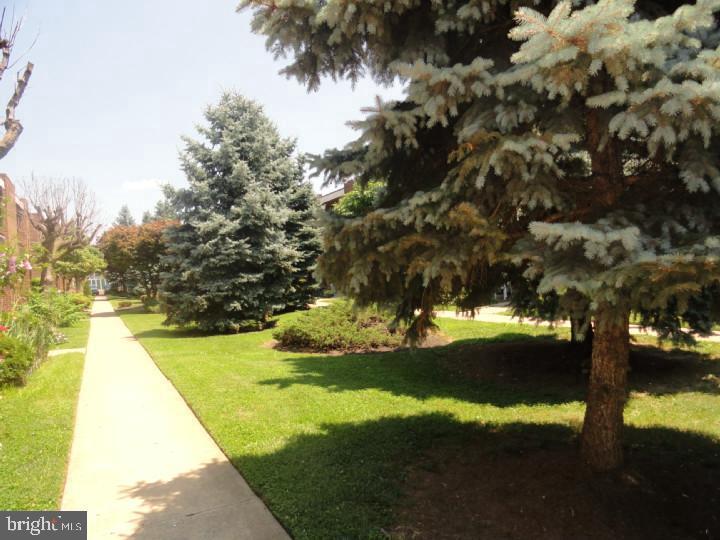 PHILADELPHIA (NORTHEAST) - Residential Income