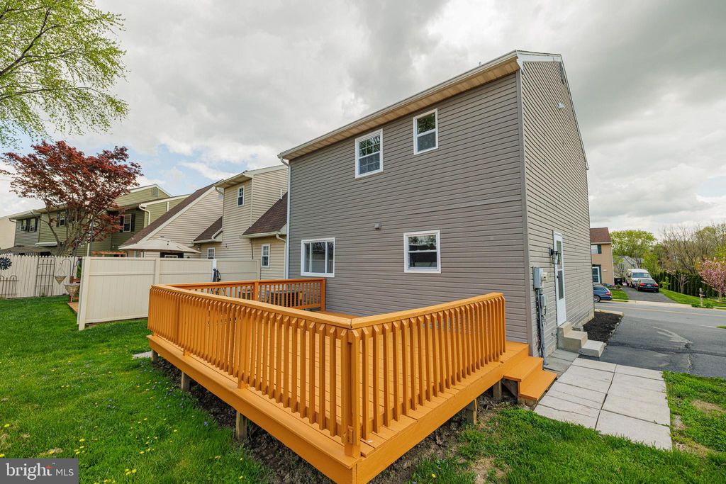 Photo of 452 Daisy Lane, LANCASTER, PA 17602 (MLS # PALA2086394)