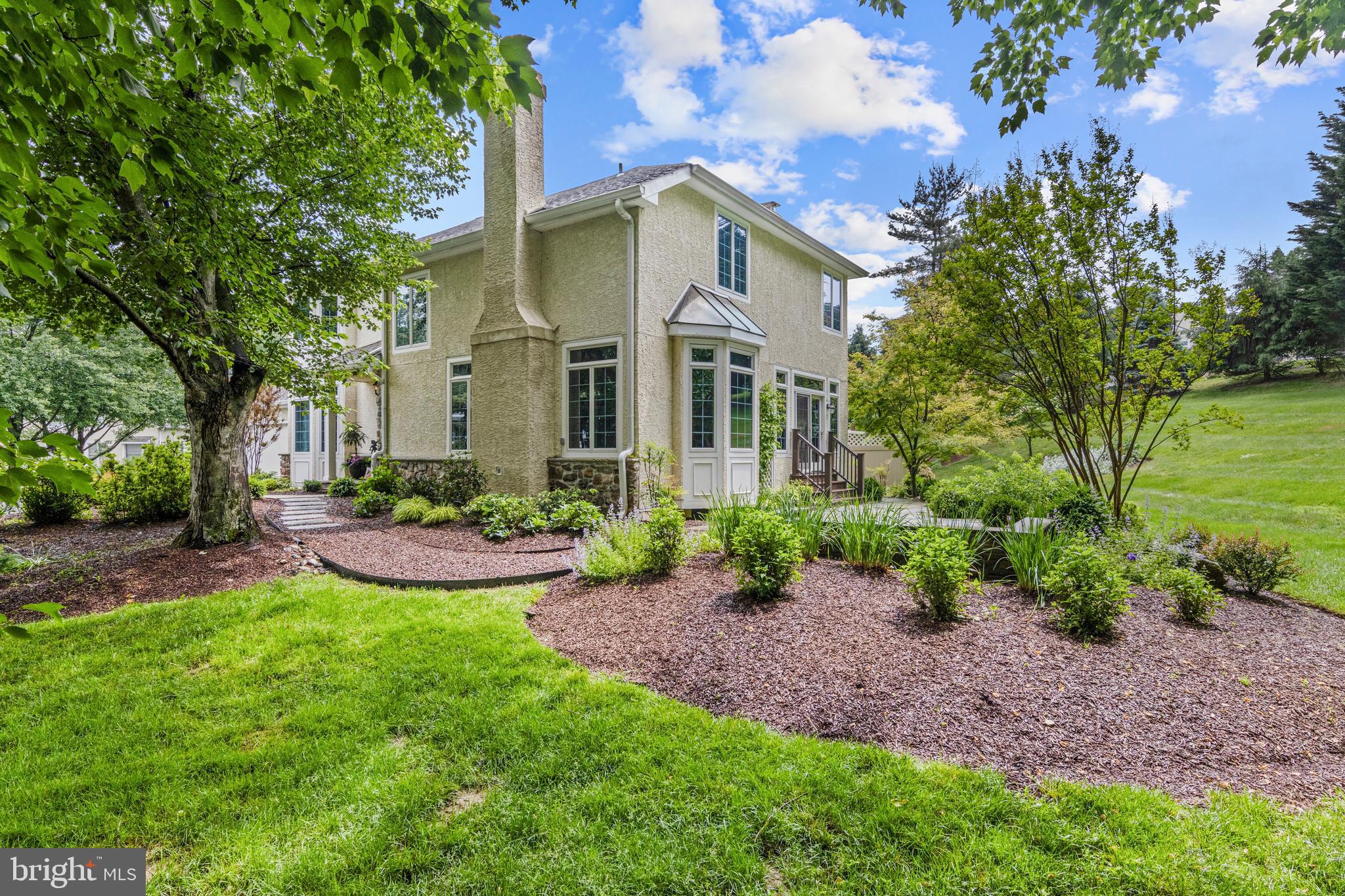 124 PIQUA CIRCLE