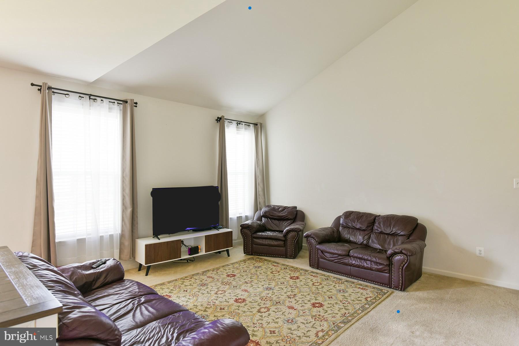 SENECA RIDGE - Residential