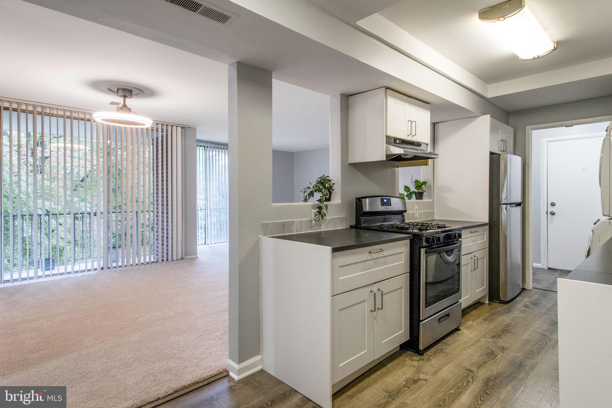 PINES CONDOMINIUM - Residential