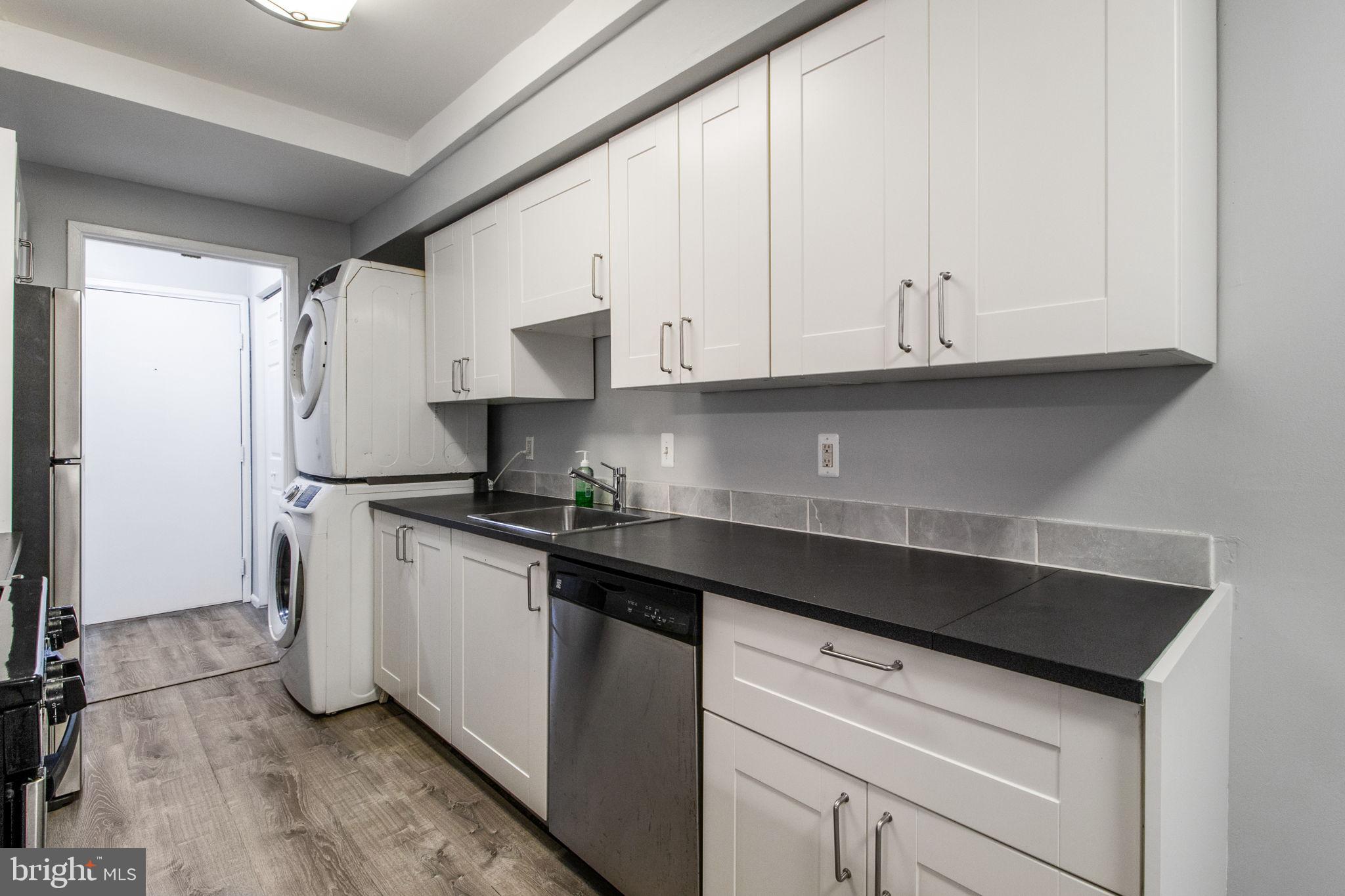 PINES CONDOMINIUM - Residential