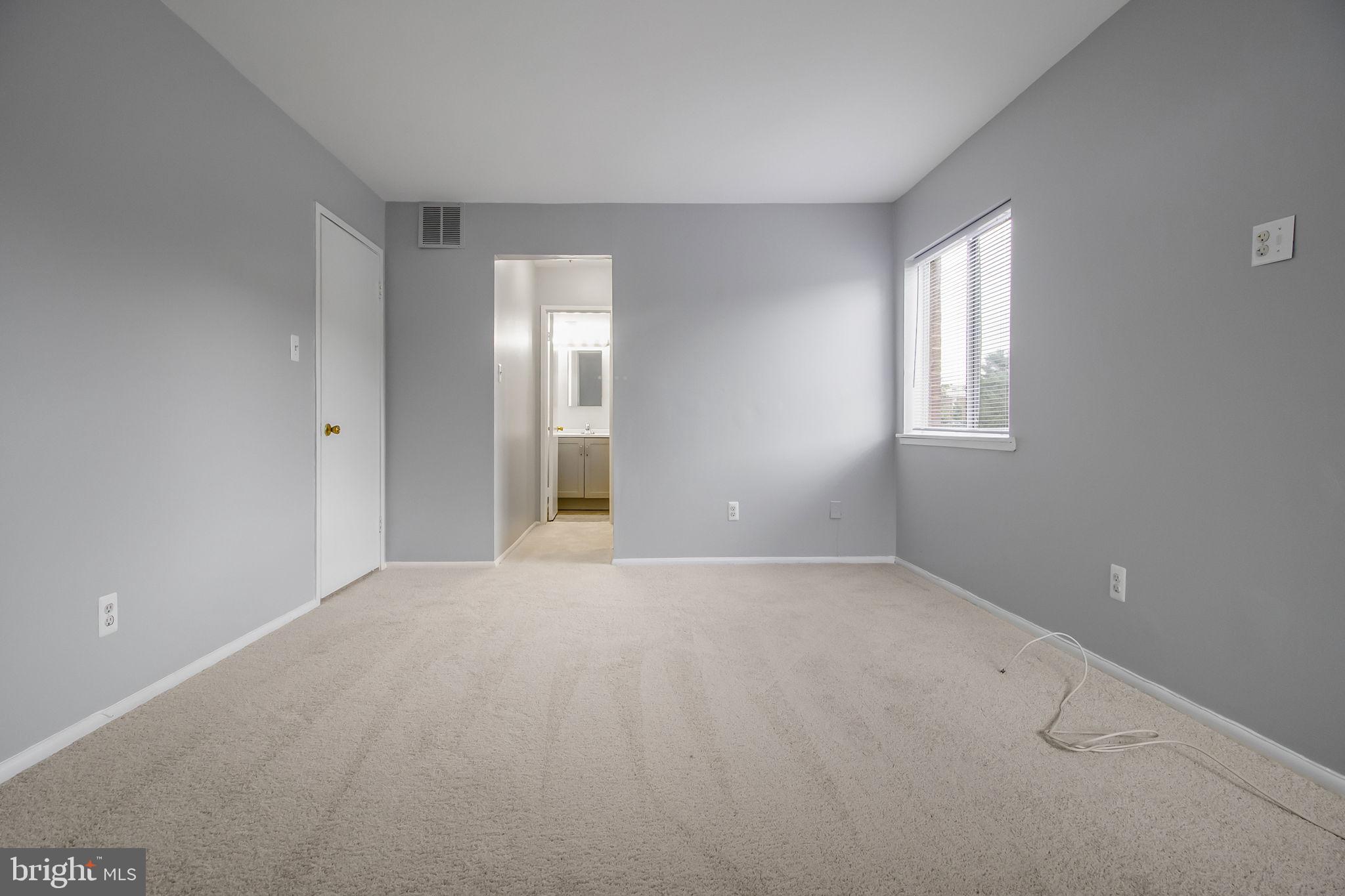 PINES CONDOMINIUM - Residential