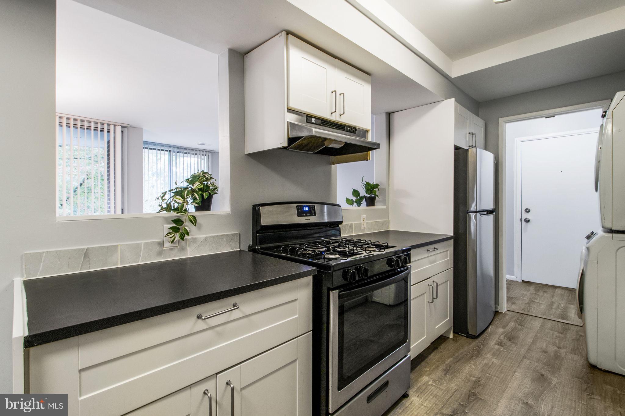 PINES CONDOMINIUM - Residential