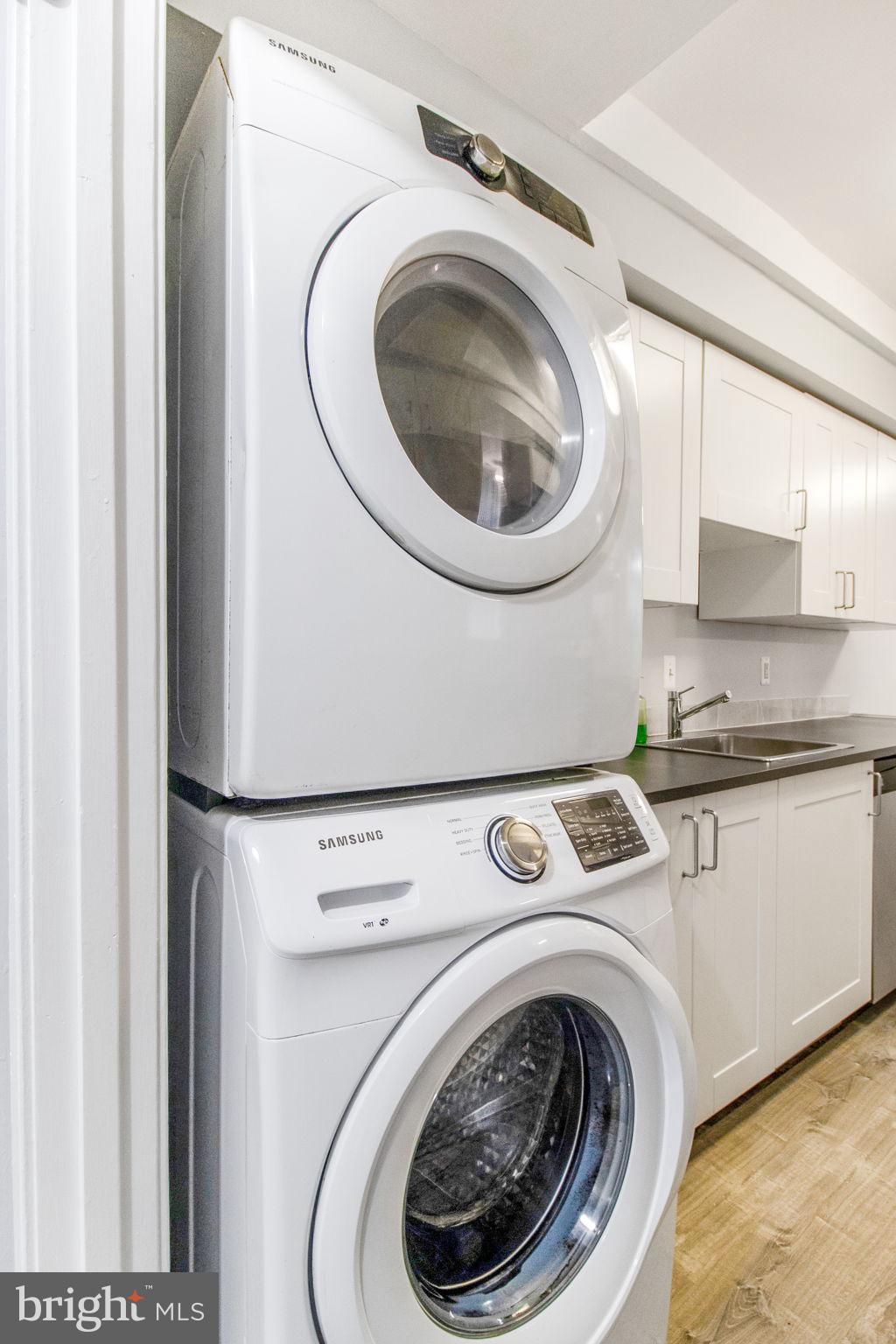 PINES CONDOMINIUM - Residential