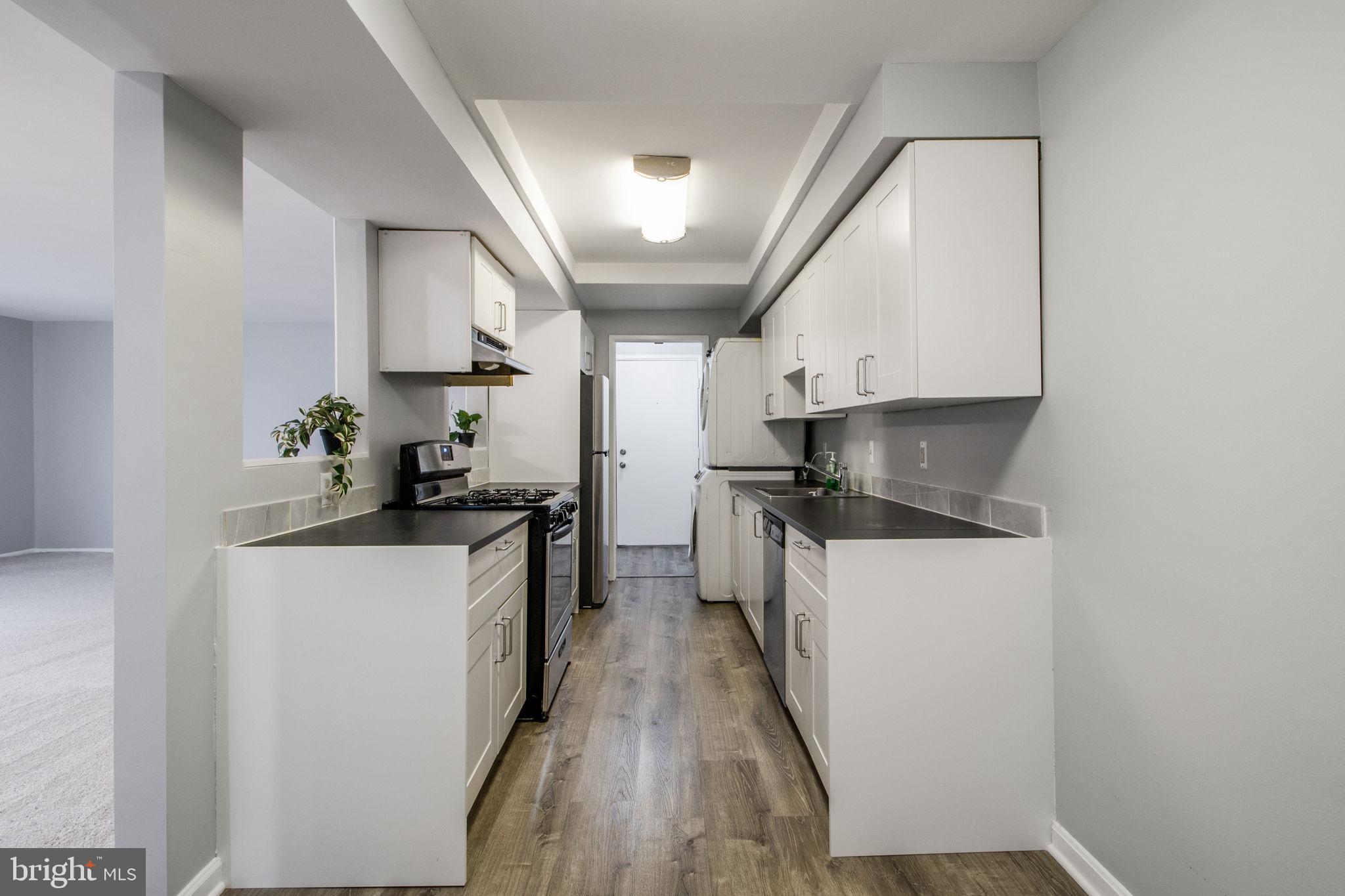 PINES CONDOMINIUM - Residential