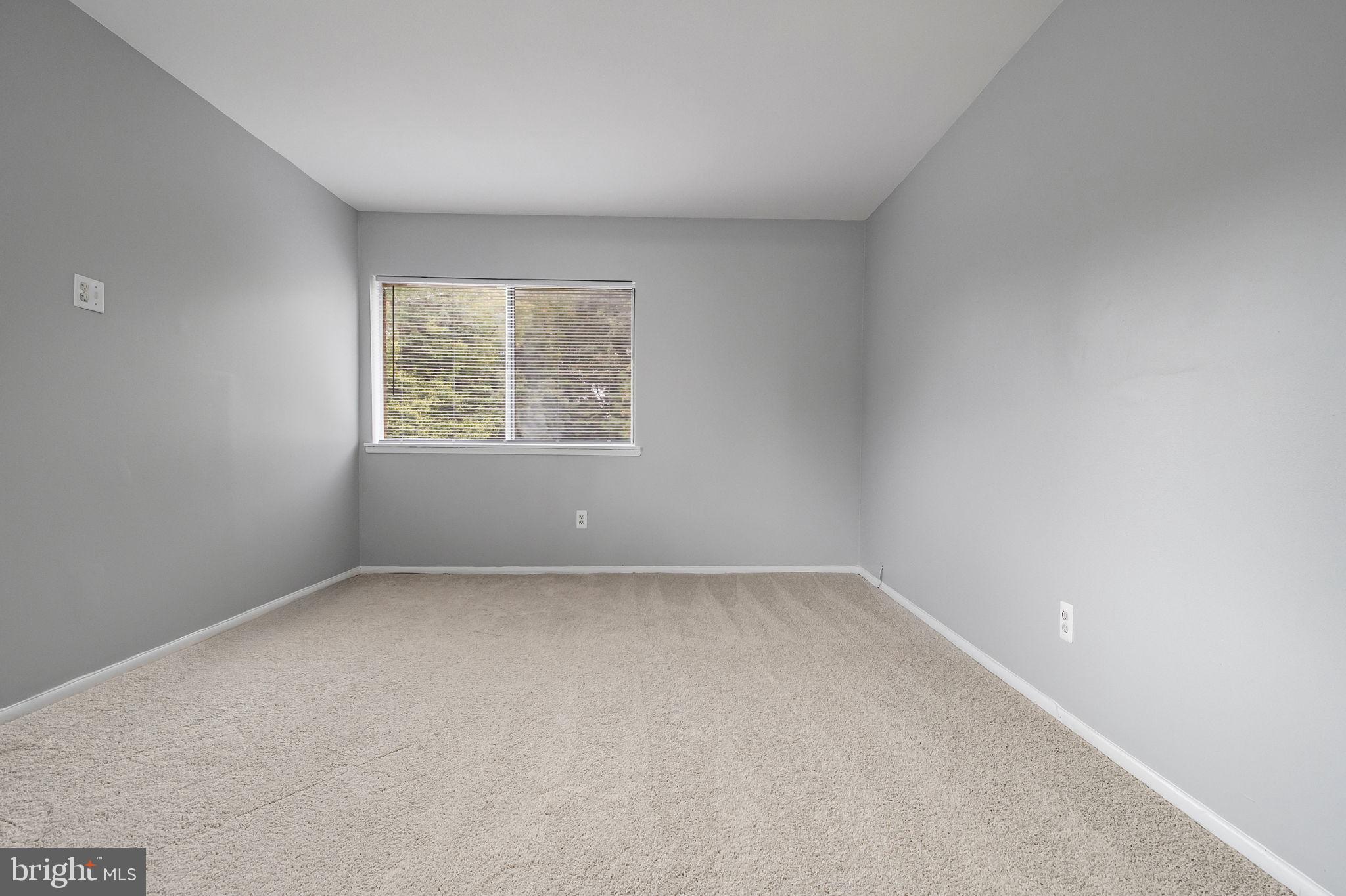 PINES CONDOMINIUM - Residential