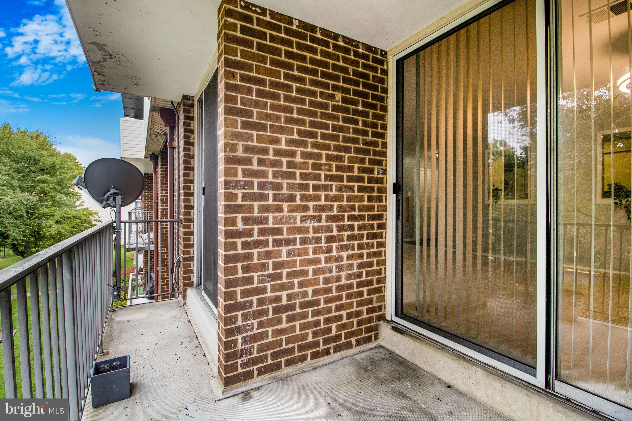 PINES CONDOMINIUM - Residential