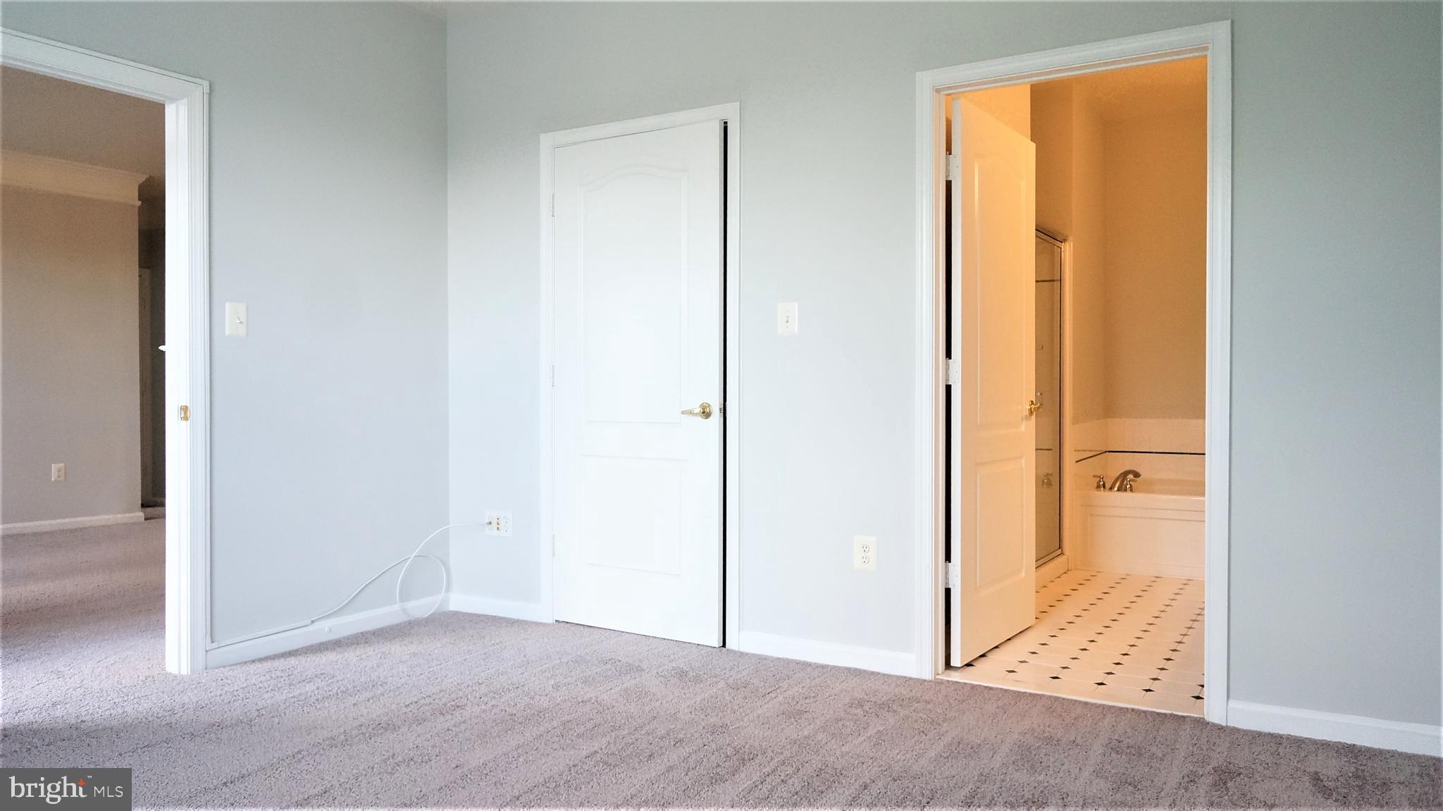 RESTON TOWN CENTER - Residential Lease