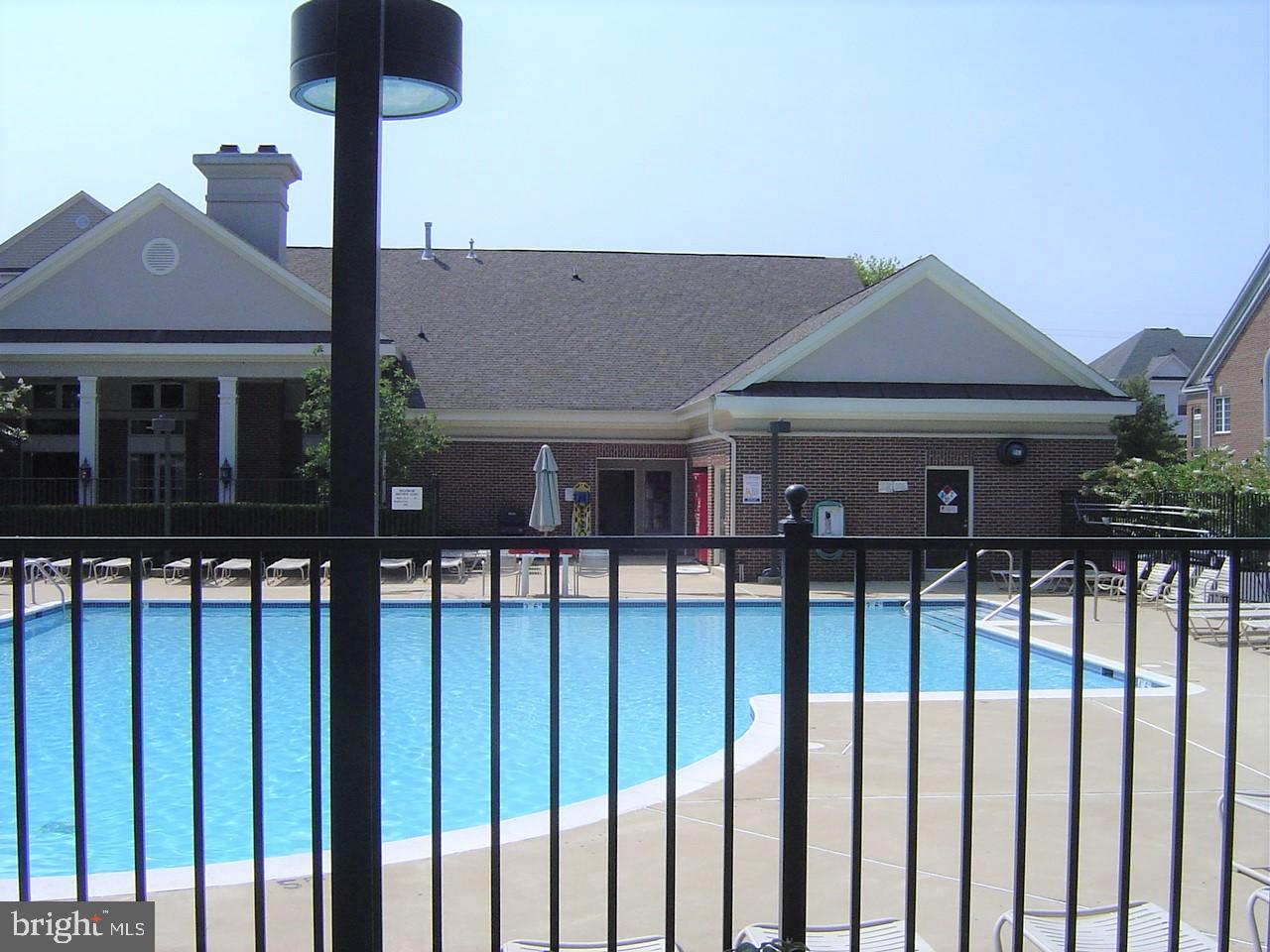 RESTON TOWN CENTER - Residential Lease