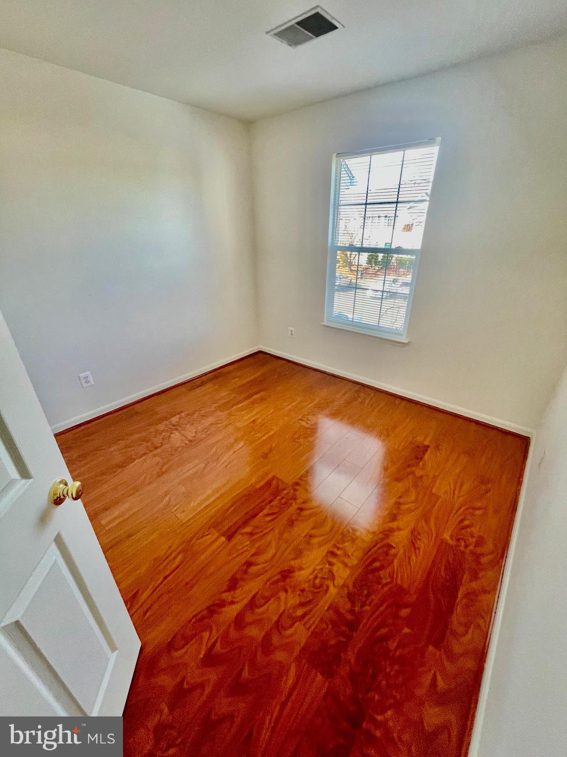 PRINCETON WOODS - Residential Lease