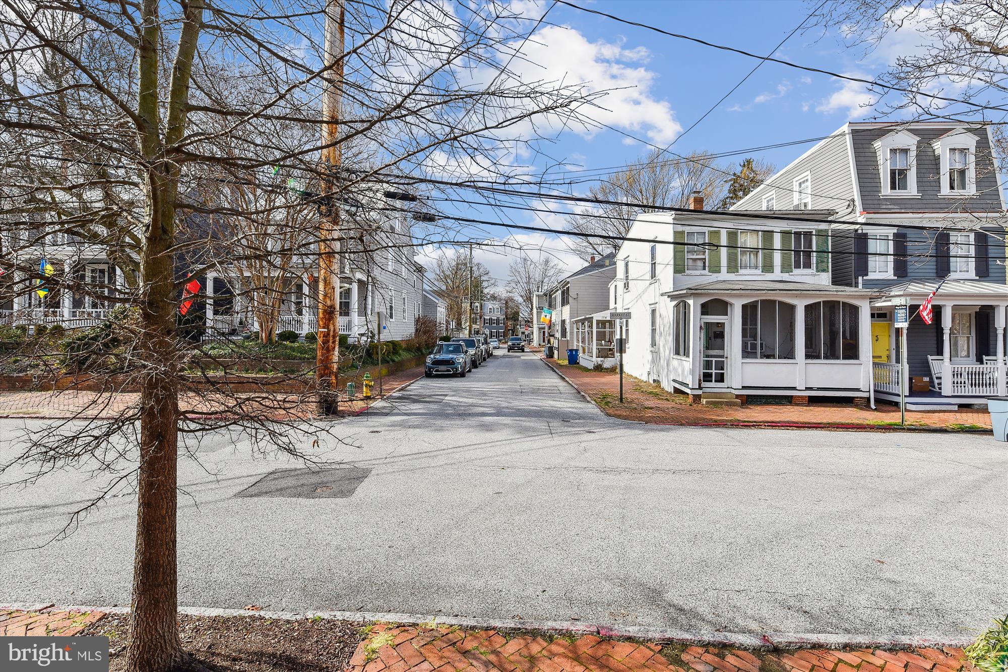 HISTORIC DISTRICT - Residential