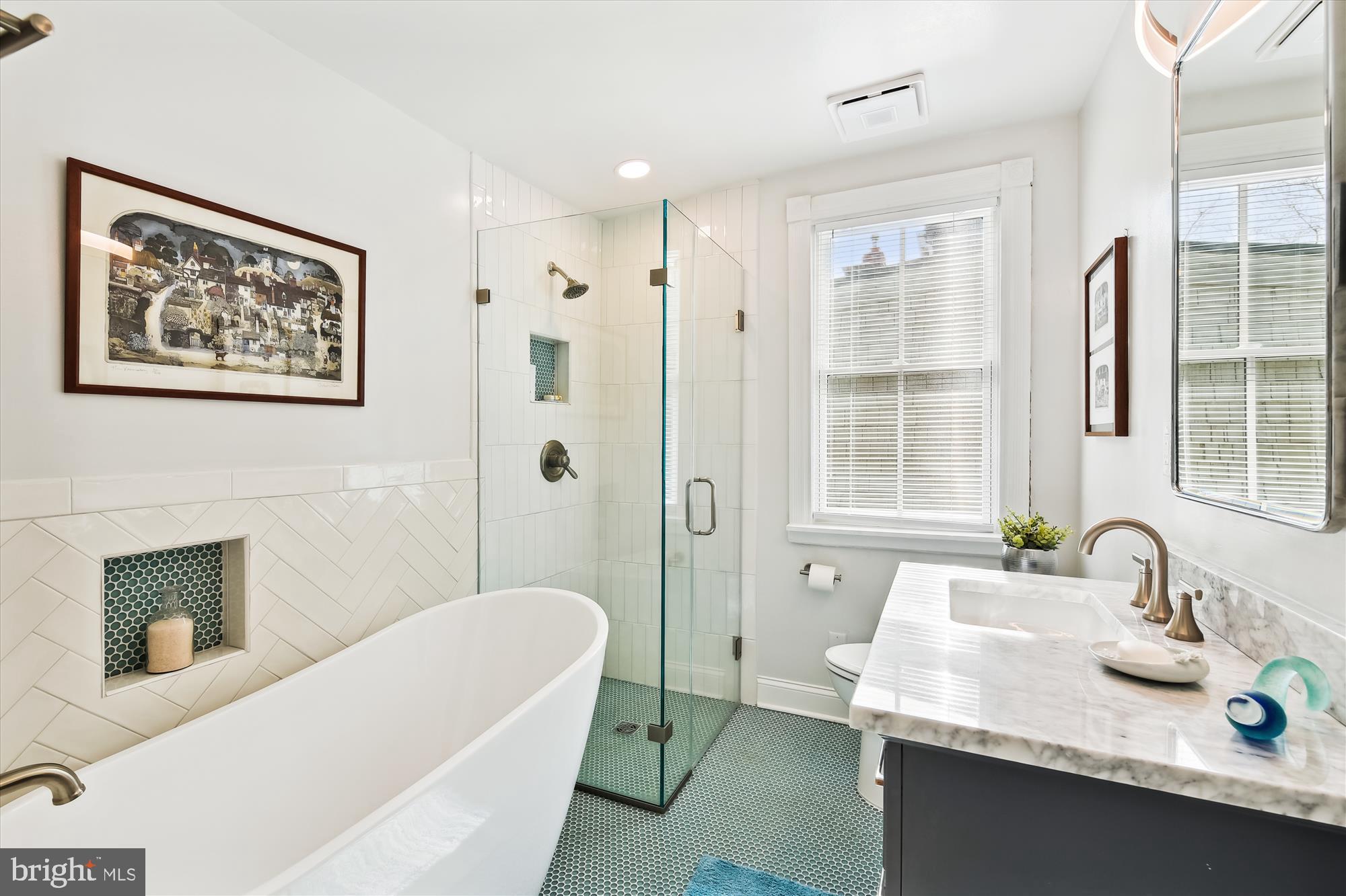 HISTORIC DISTRICT - Residential