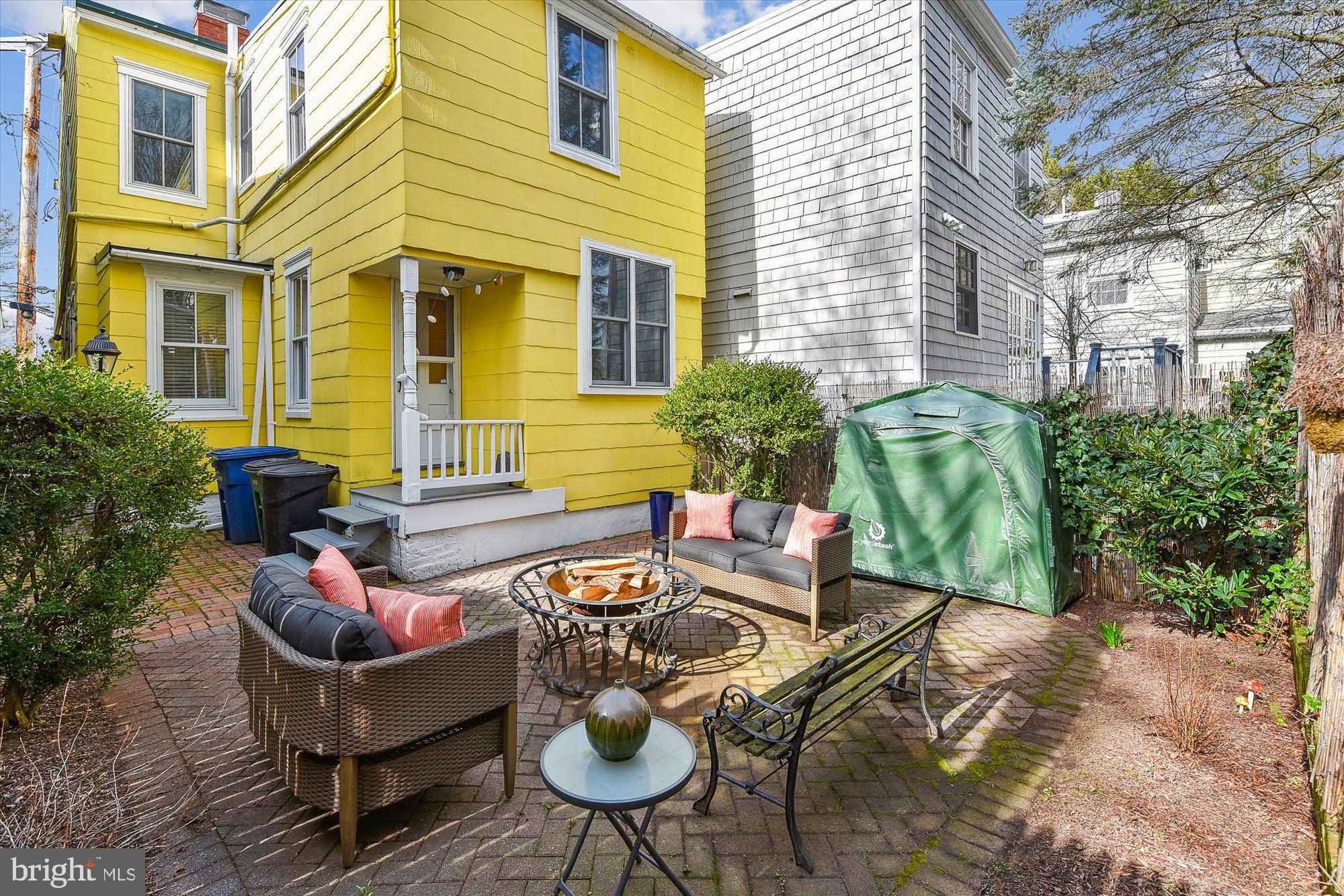 HISTORIC DISTRICT - Residential