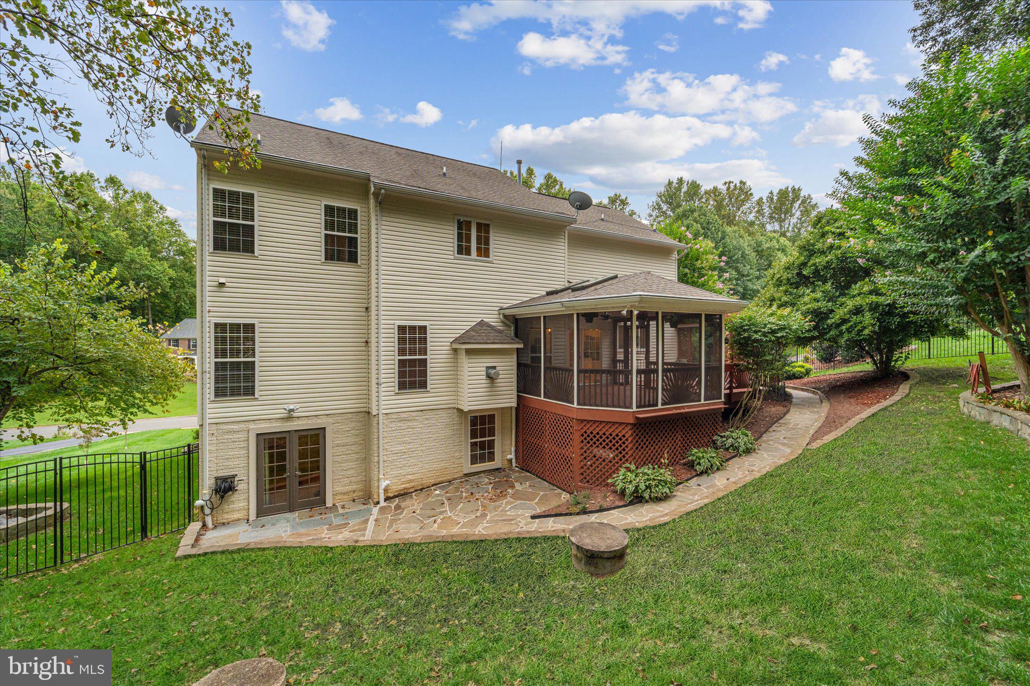 TRAILS END ESTATES - Residential