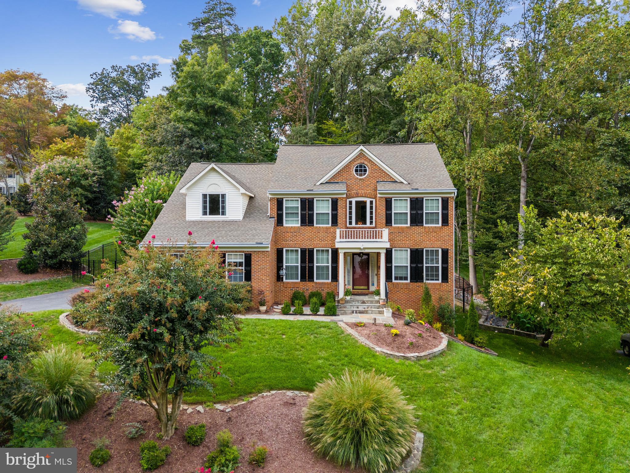 TRAILS END ESTATES - Residential