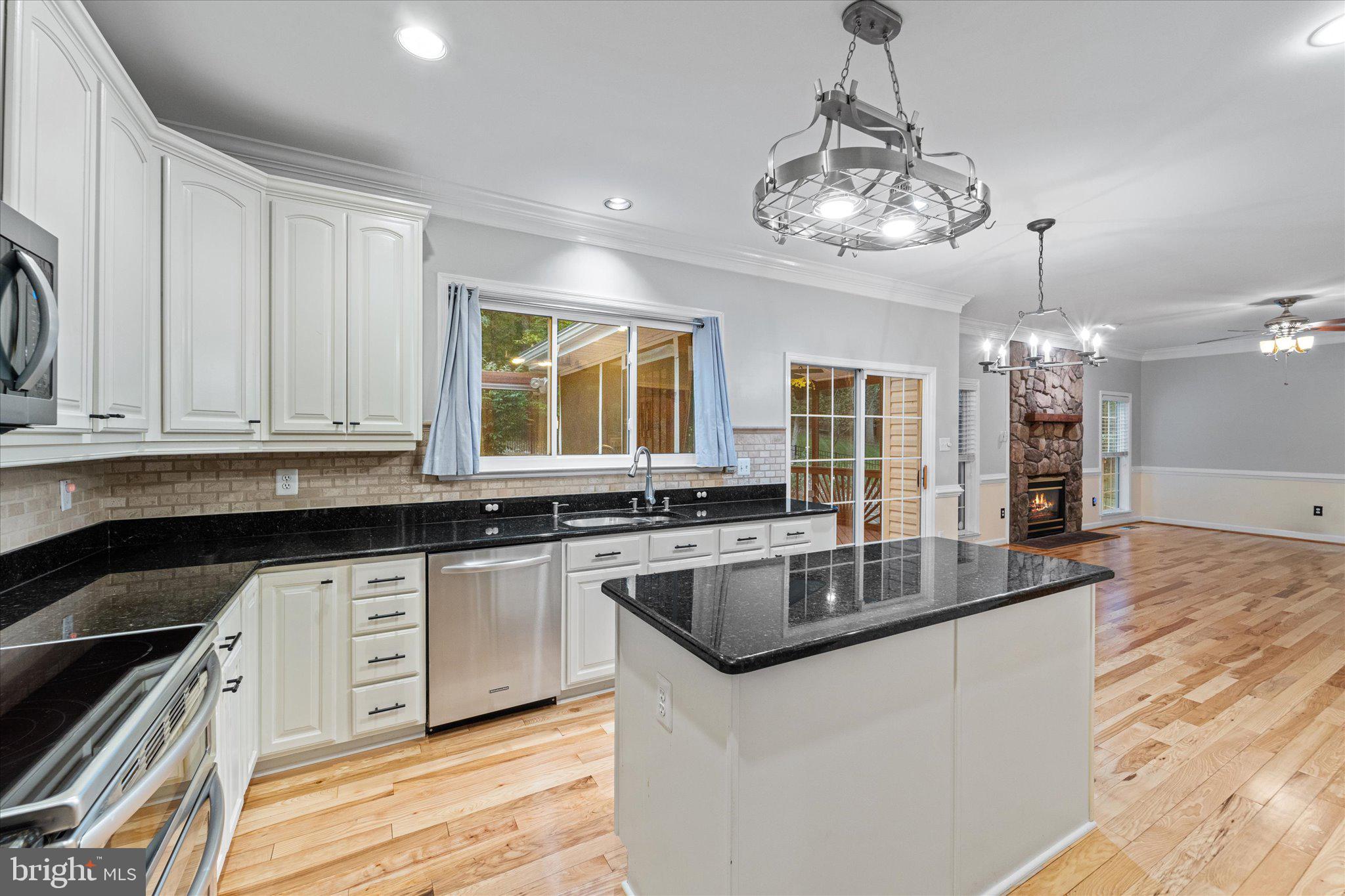 TRAILS END ESTATES - Residential