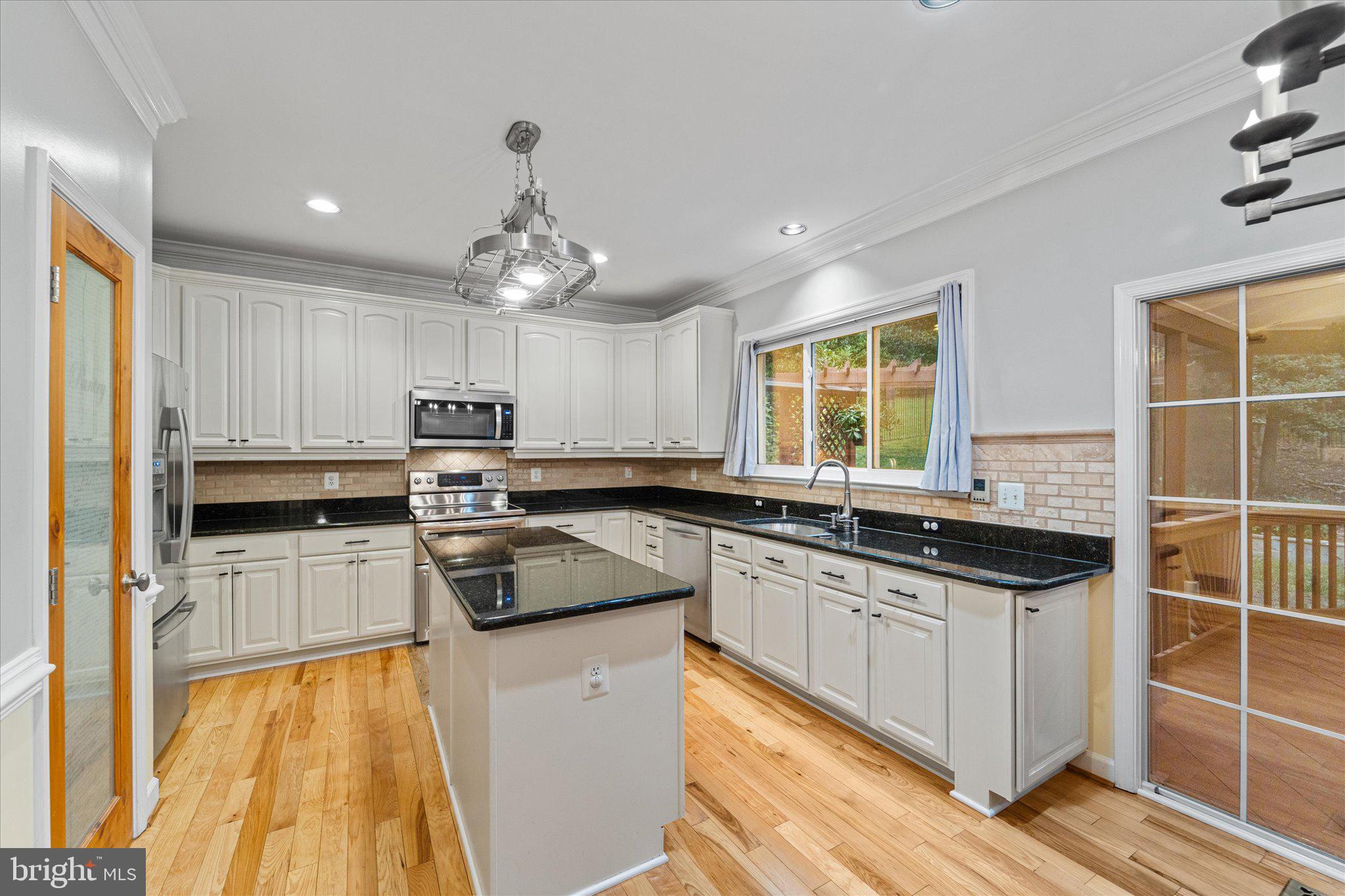 TRAILS END ESTATES - Residential