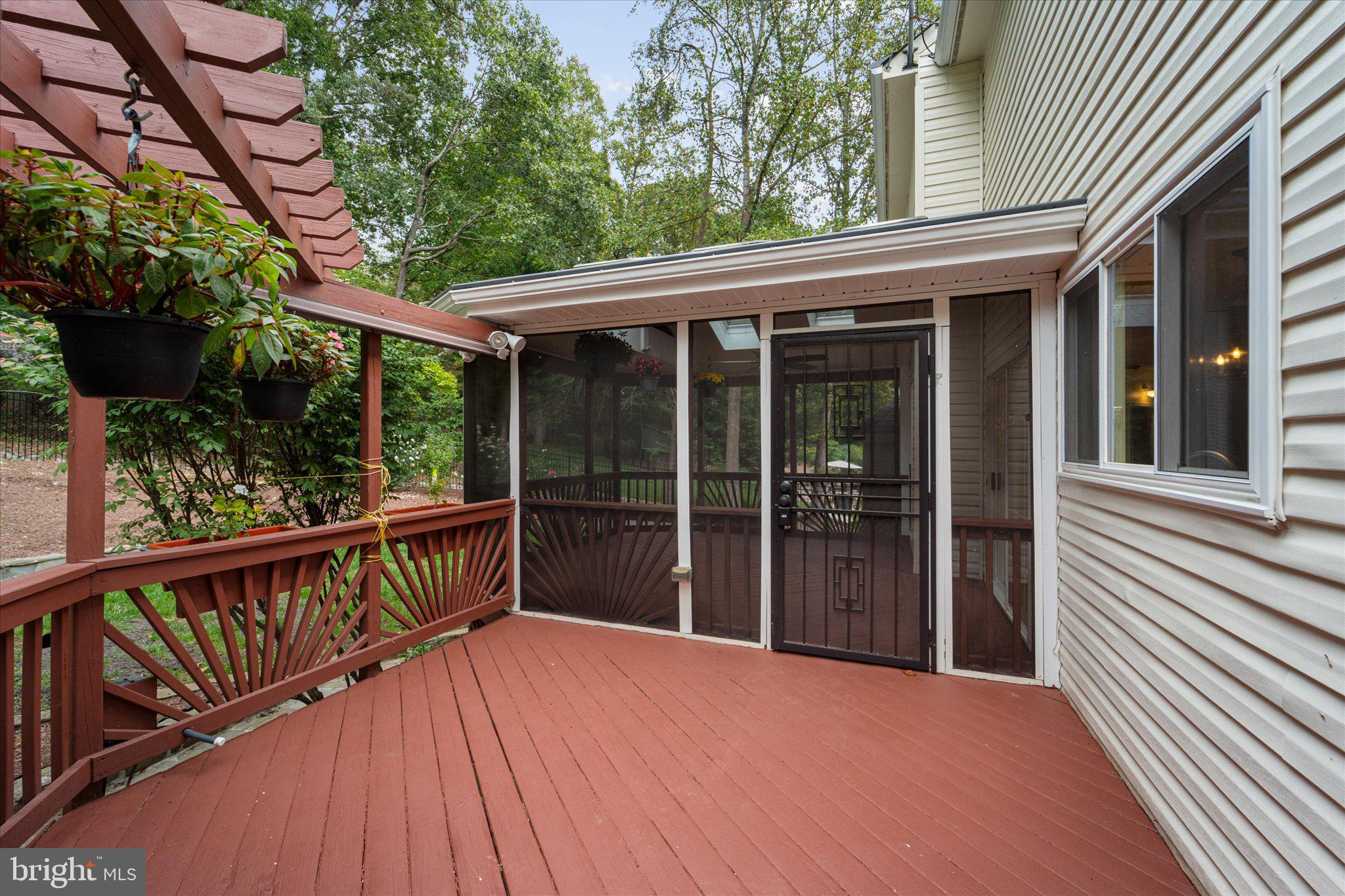 TRAILS END ESTATES - Residential