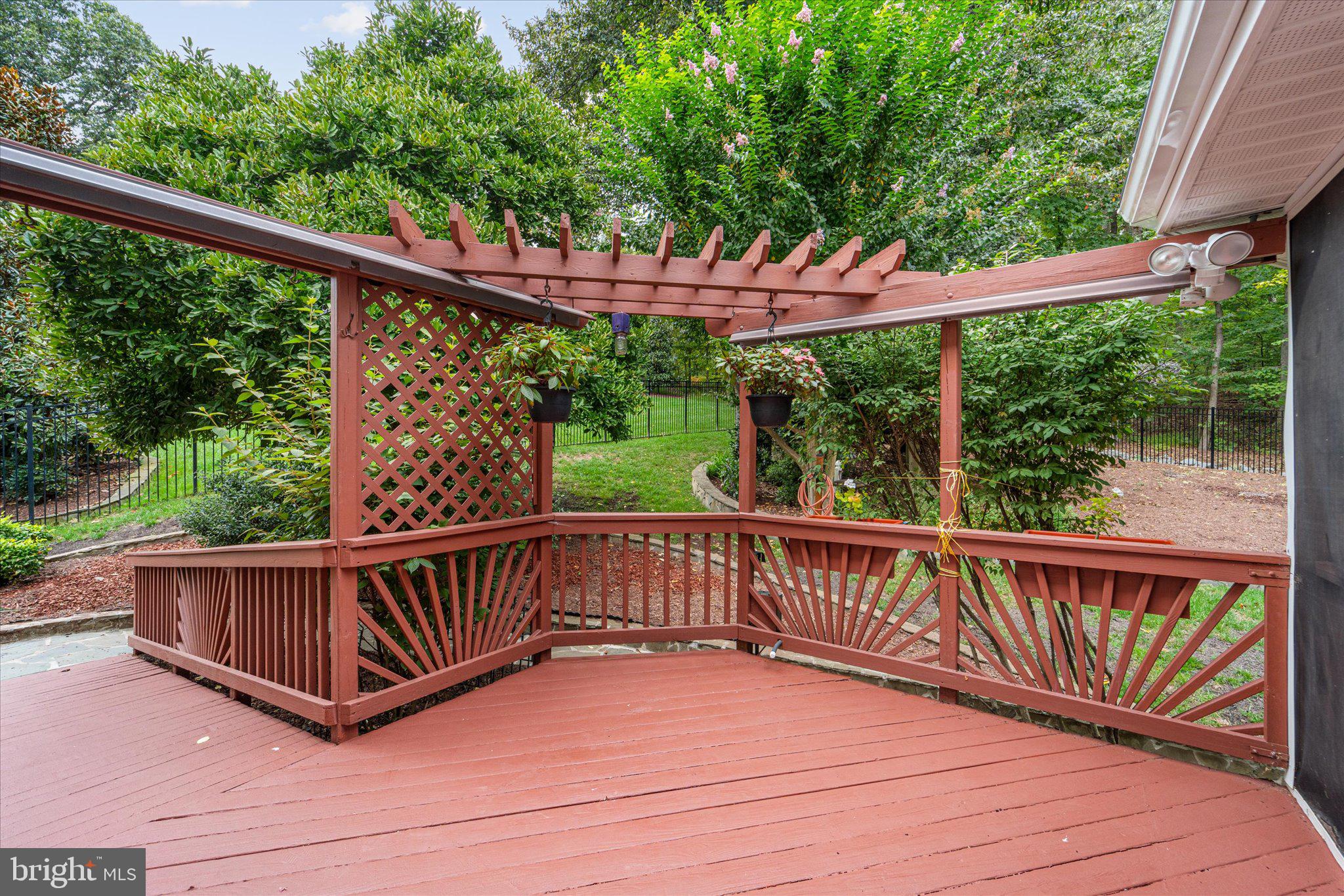 TRAILS END ESTATES - Residential