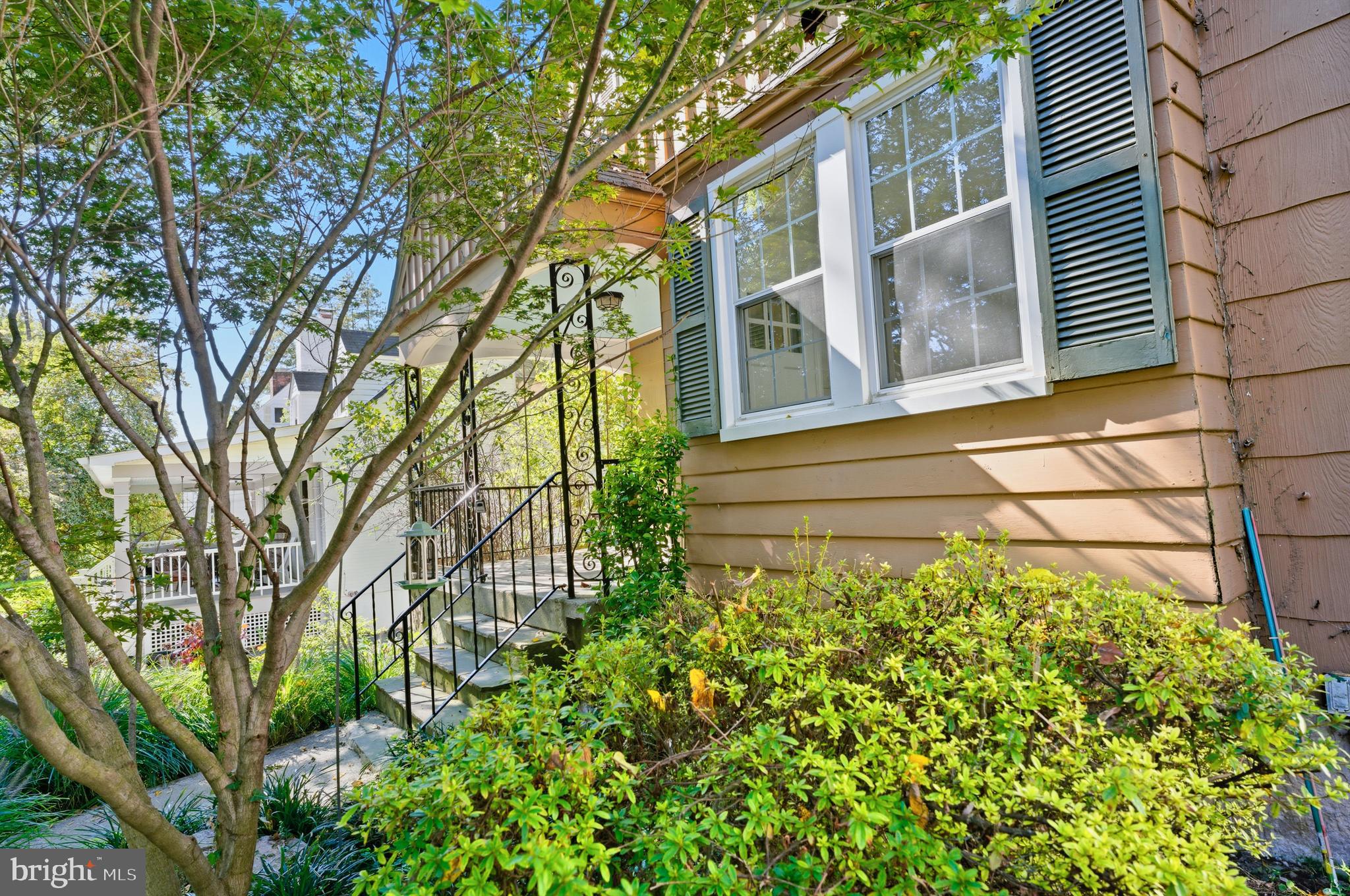 WEST TOWSON - Residential