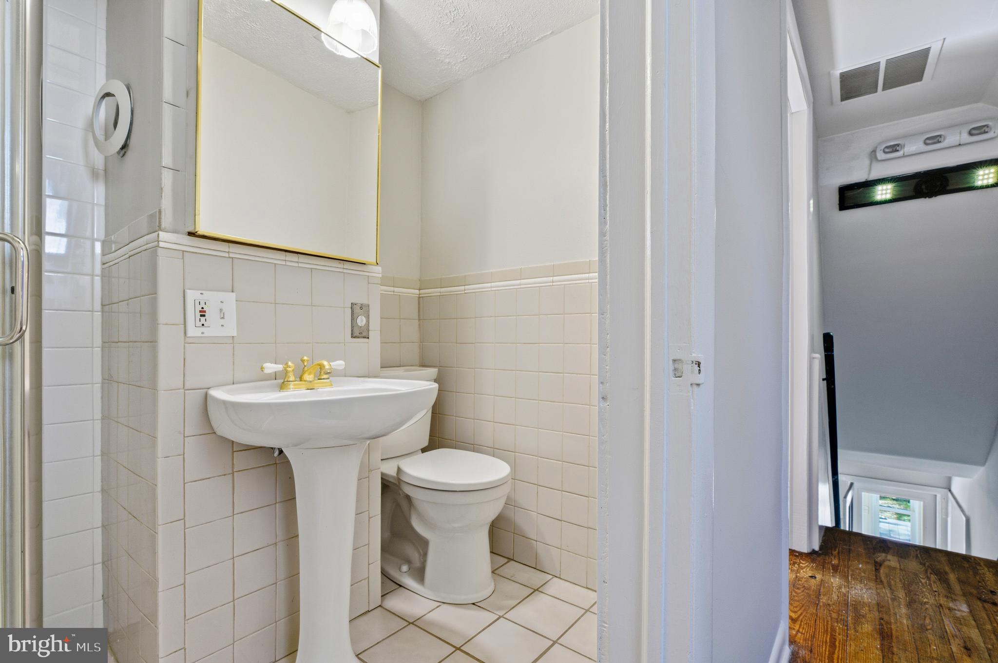 WEST TOWSON - Residential