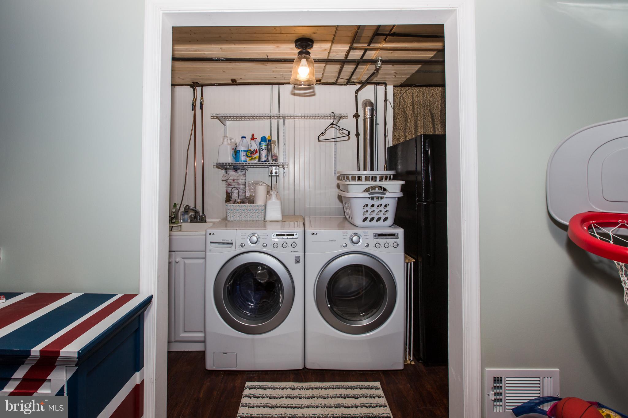 LINCOLN PARK - Residential