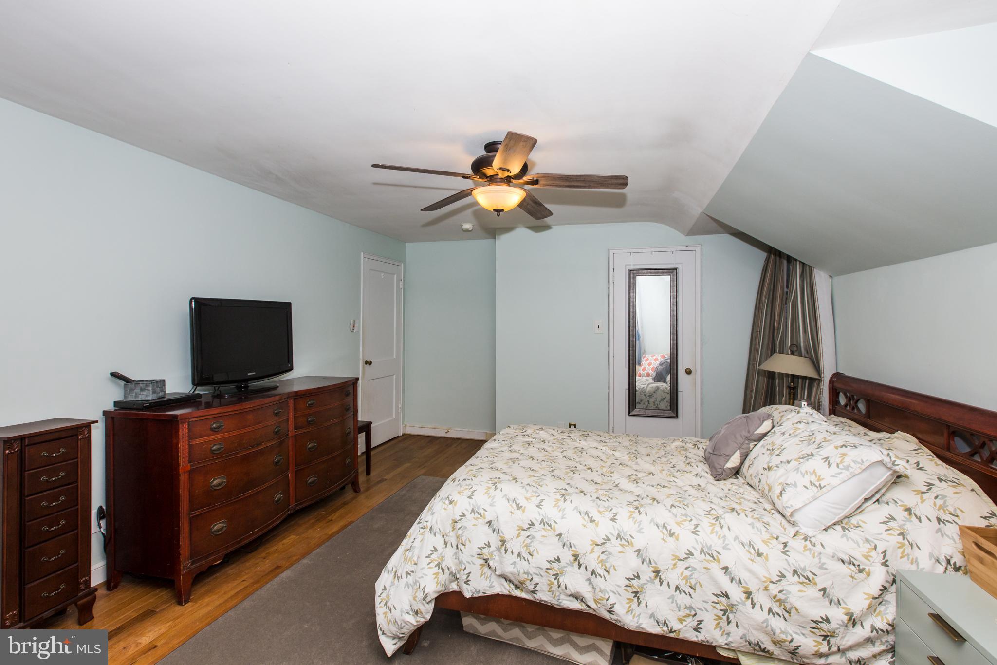 LINCOLN PARK - Residential