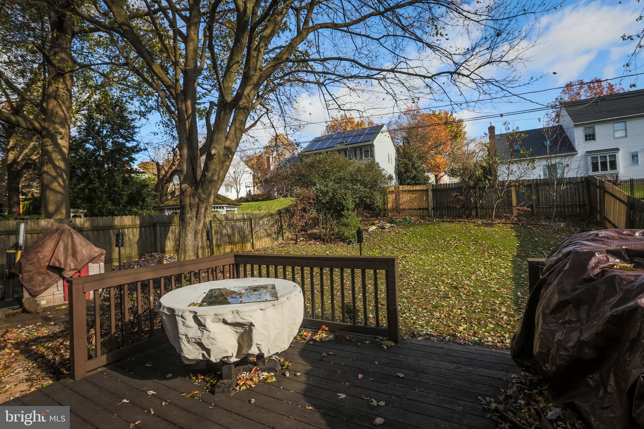 LINCOLN PARK - Residential