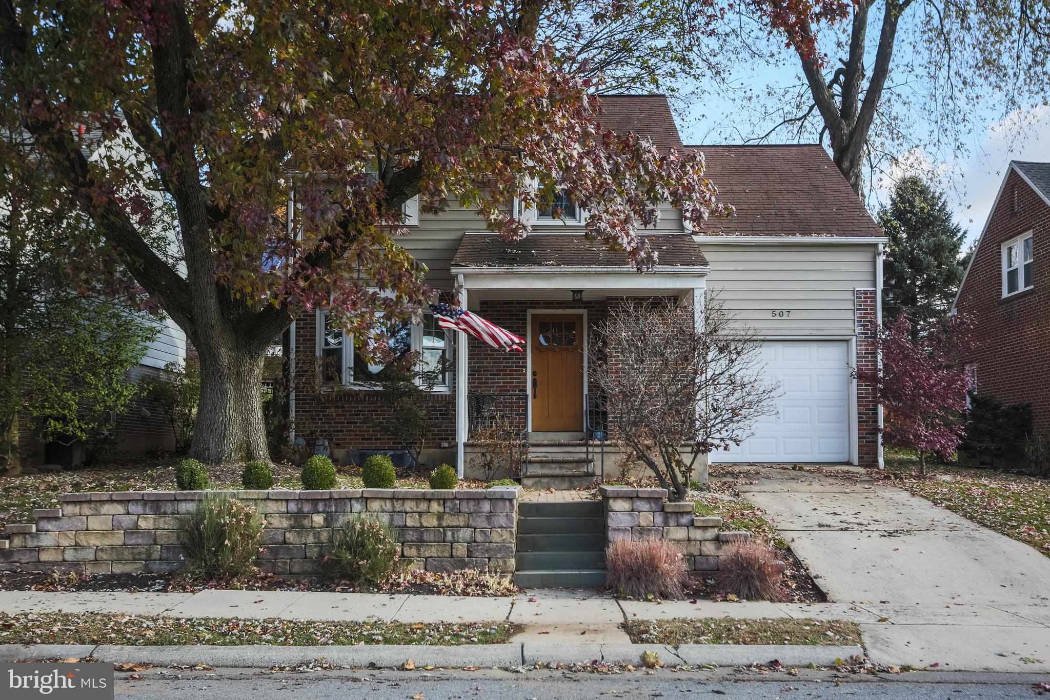 LINCOLN PARK - Residential