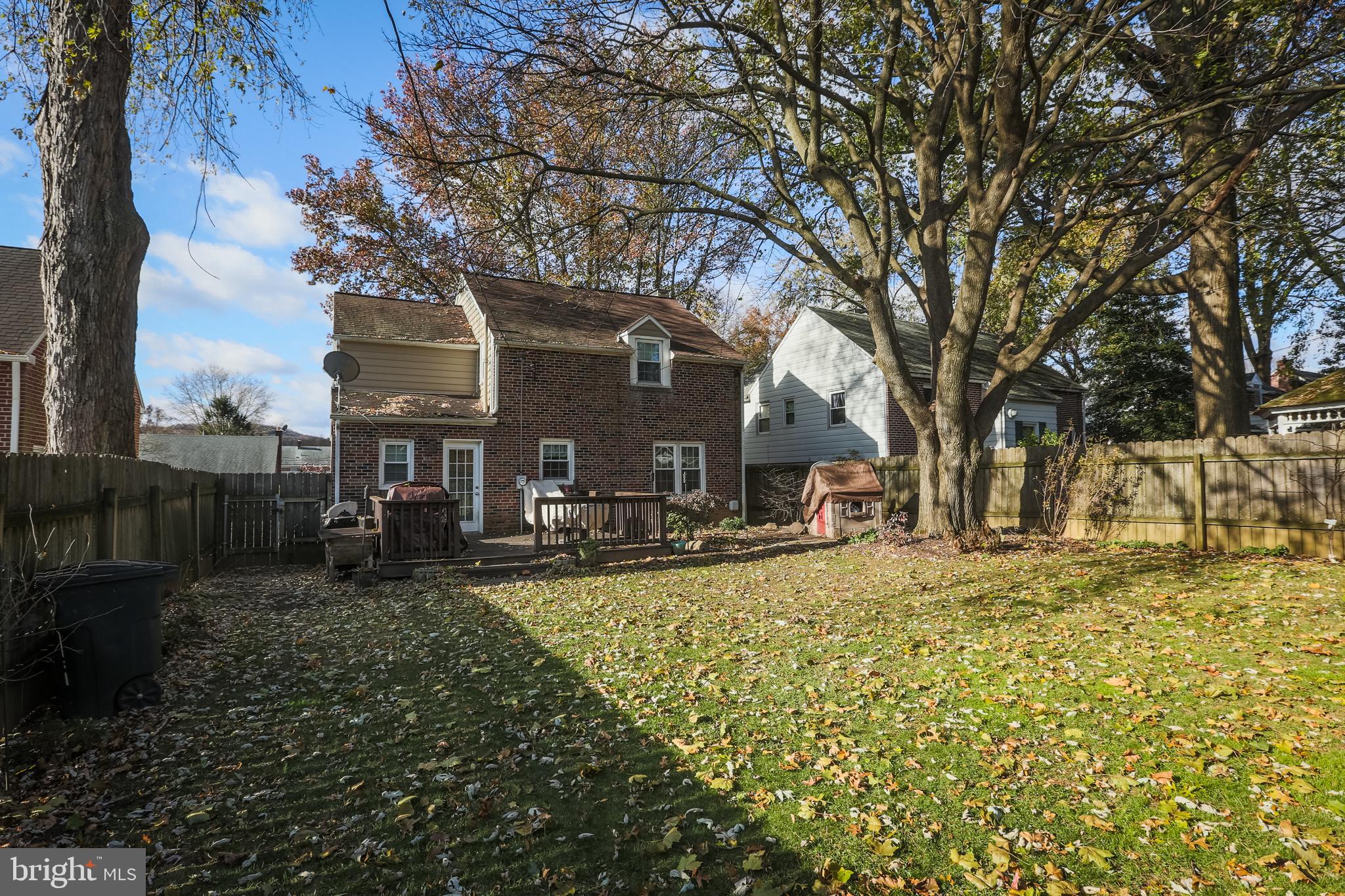 LINCOLN PARK - Residential