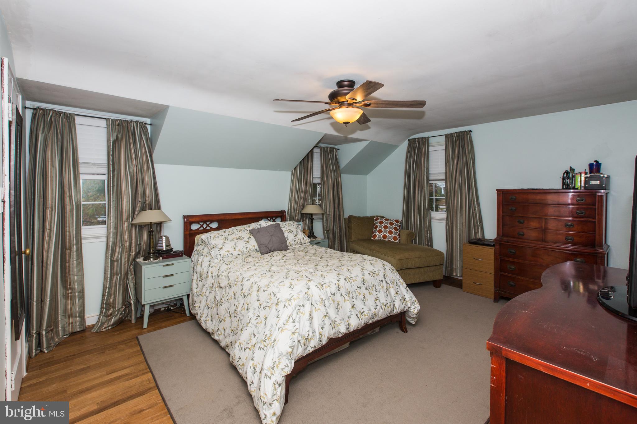 LINCOLN PARK - Residential