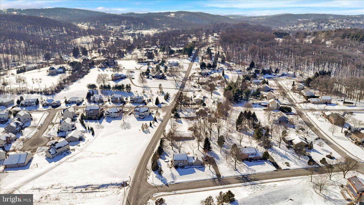 OVERBROOK - Residential