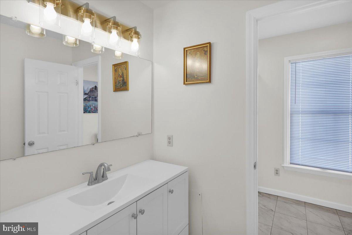 OVERBROOK - Residential