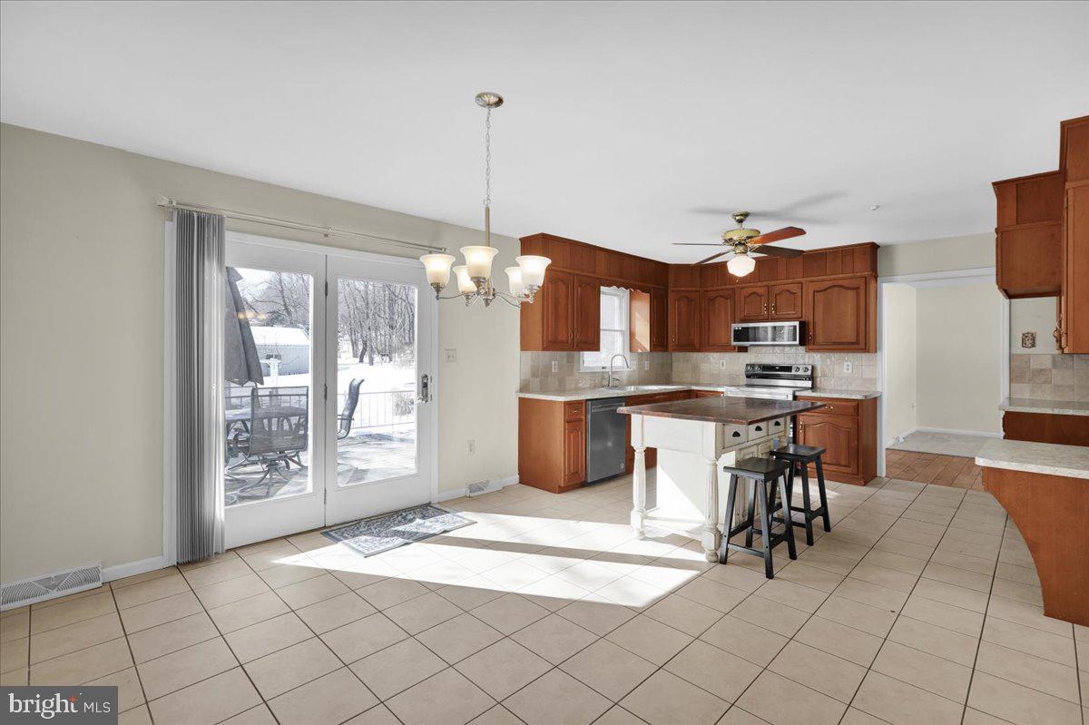 OVERBROOK - Residential