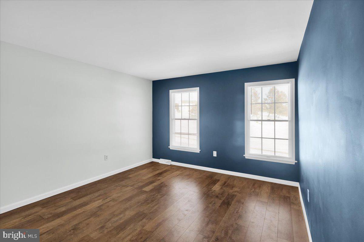 OVERBROOK - Residential