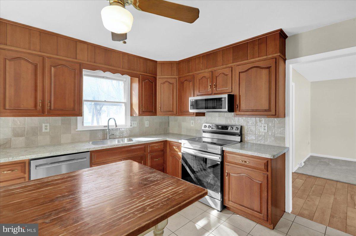 OVERBROOK - Residential