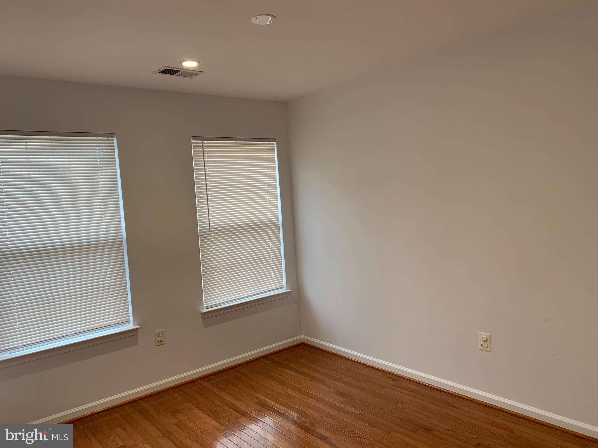 TOWELLS - Residential Lease