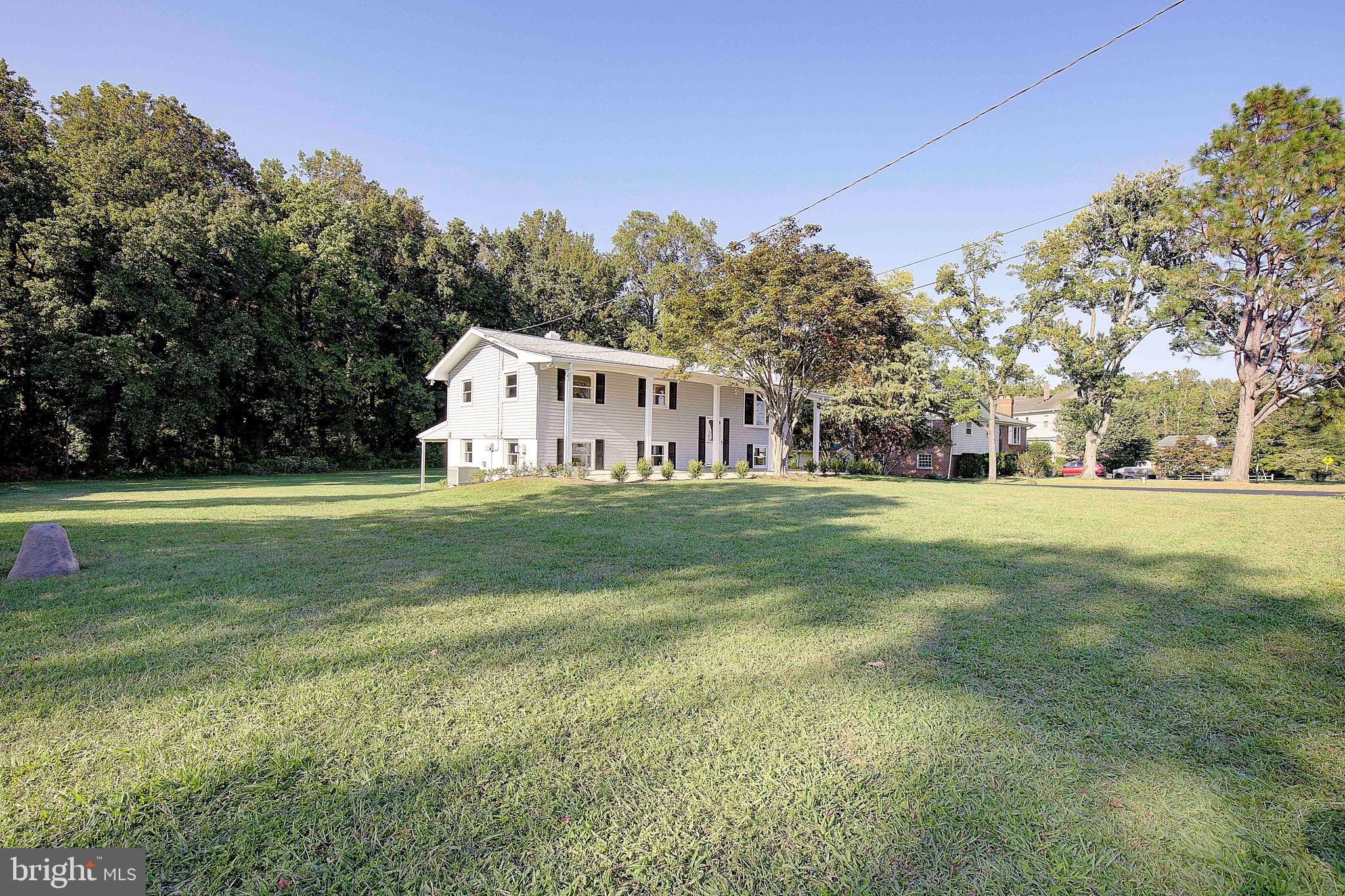 HOLLY HILL HARBOR - Residential