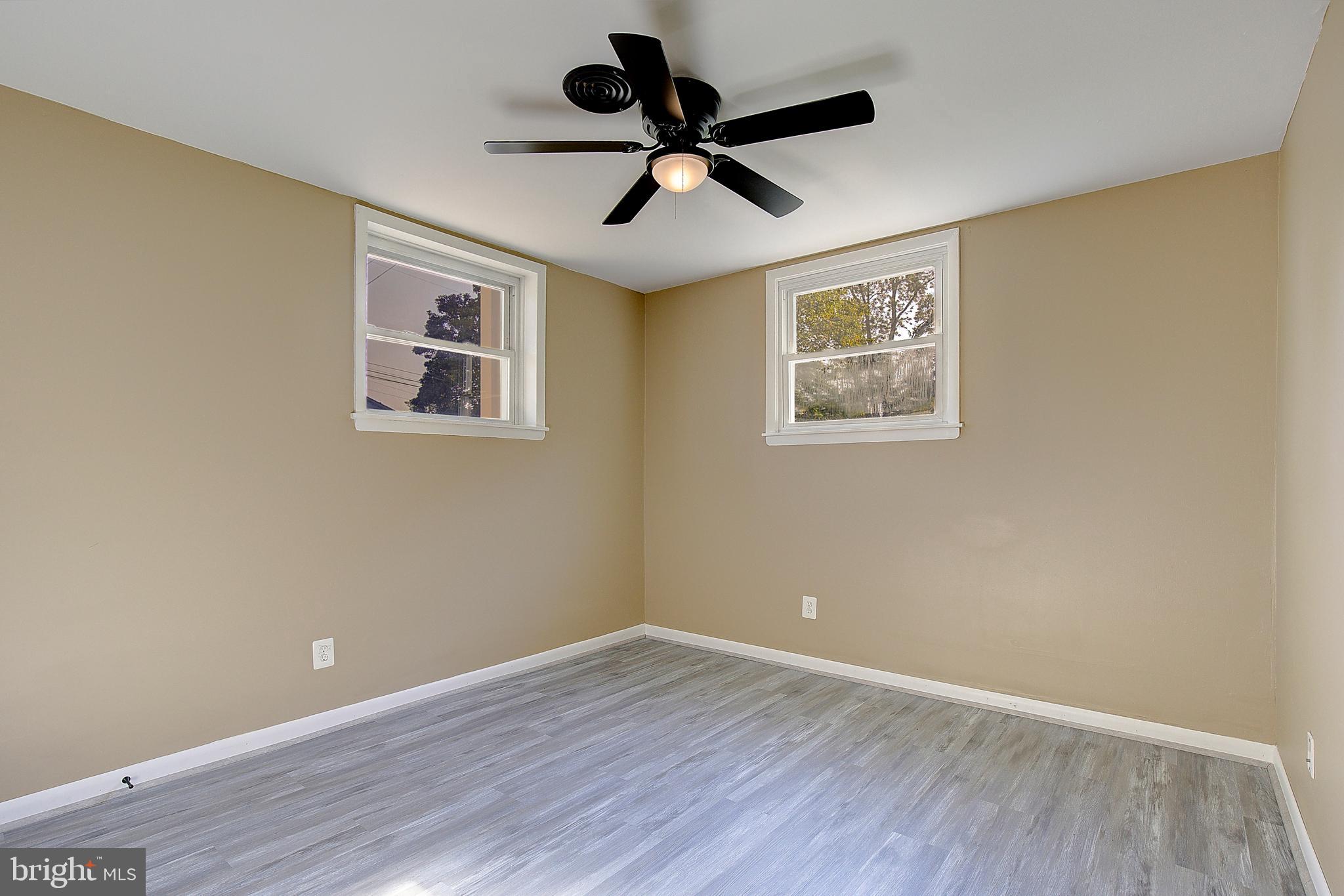 HOLLY HILL HARBOR - Residential