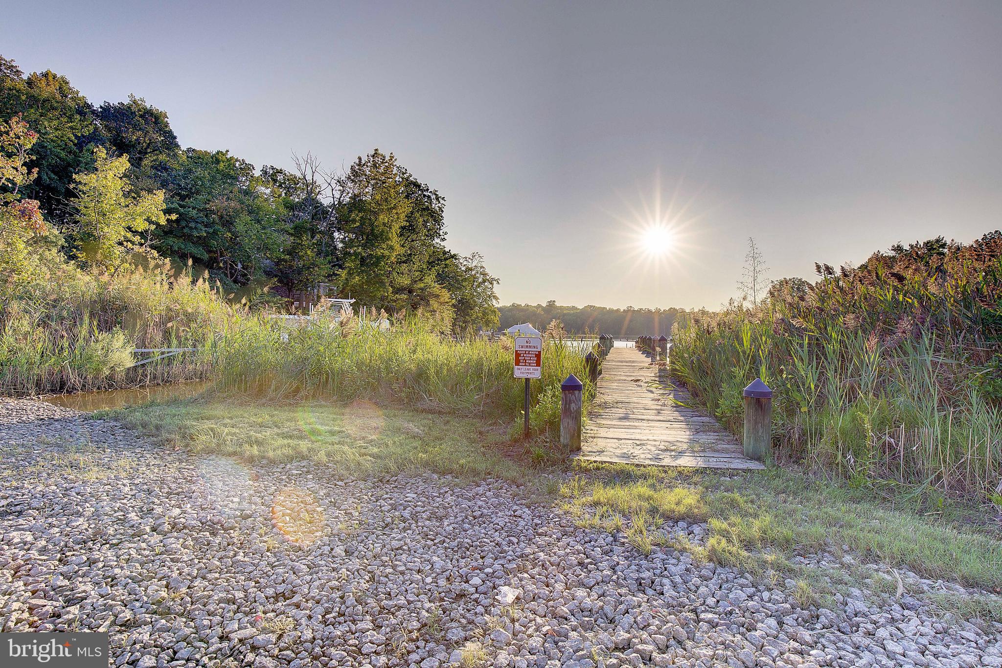 HOLLY HILL HARBOR - Residential