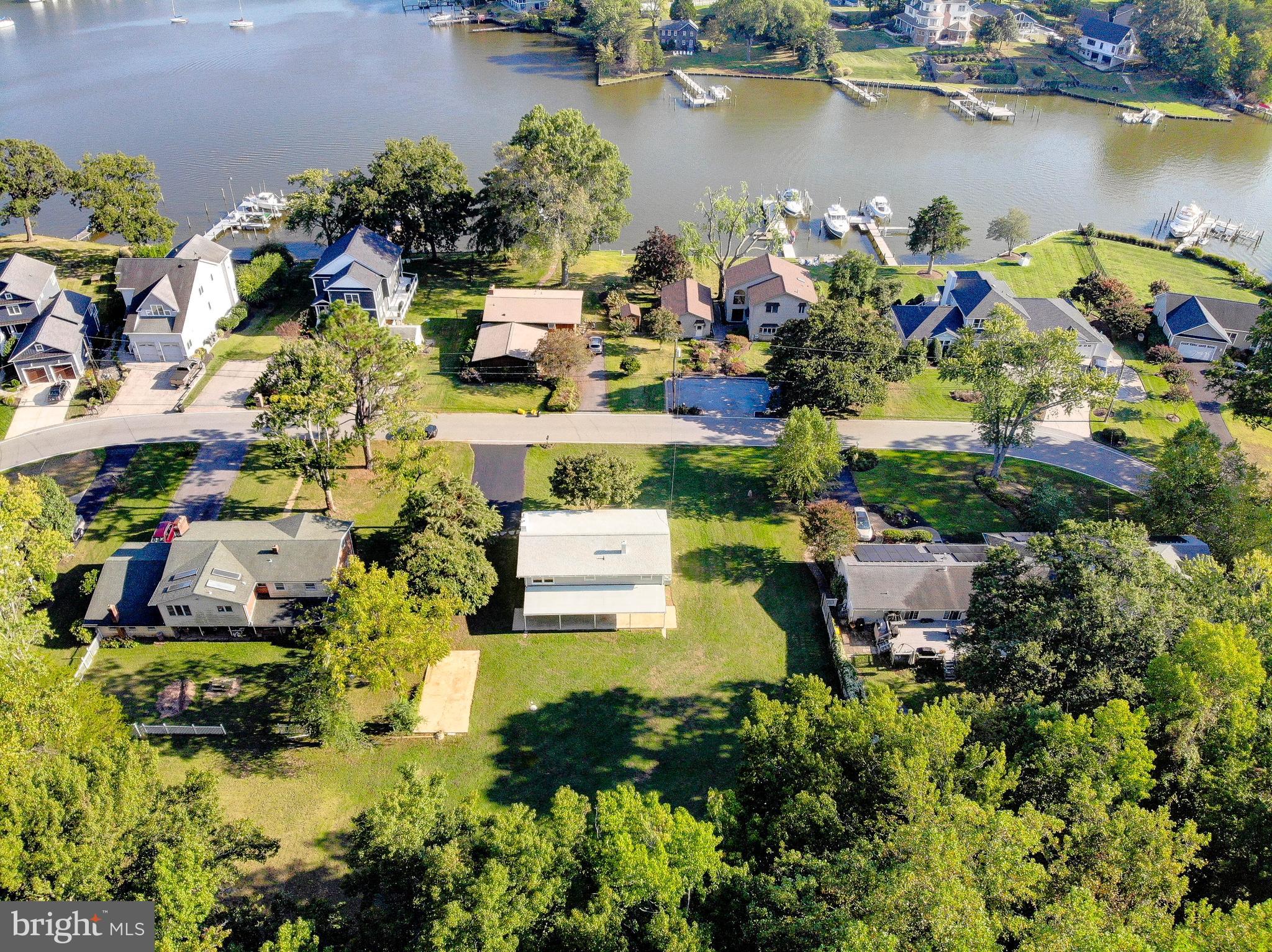 HOLLY HILL HARBOR - Residential