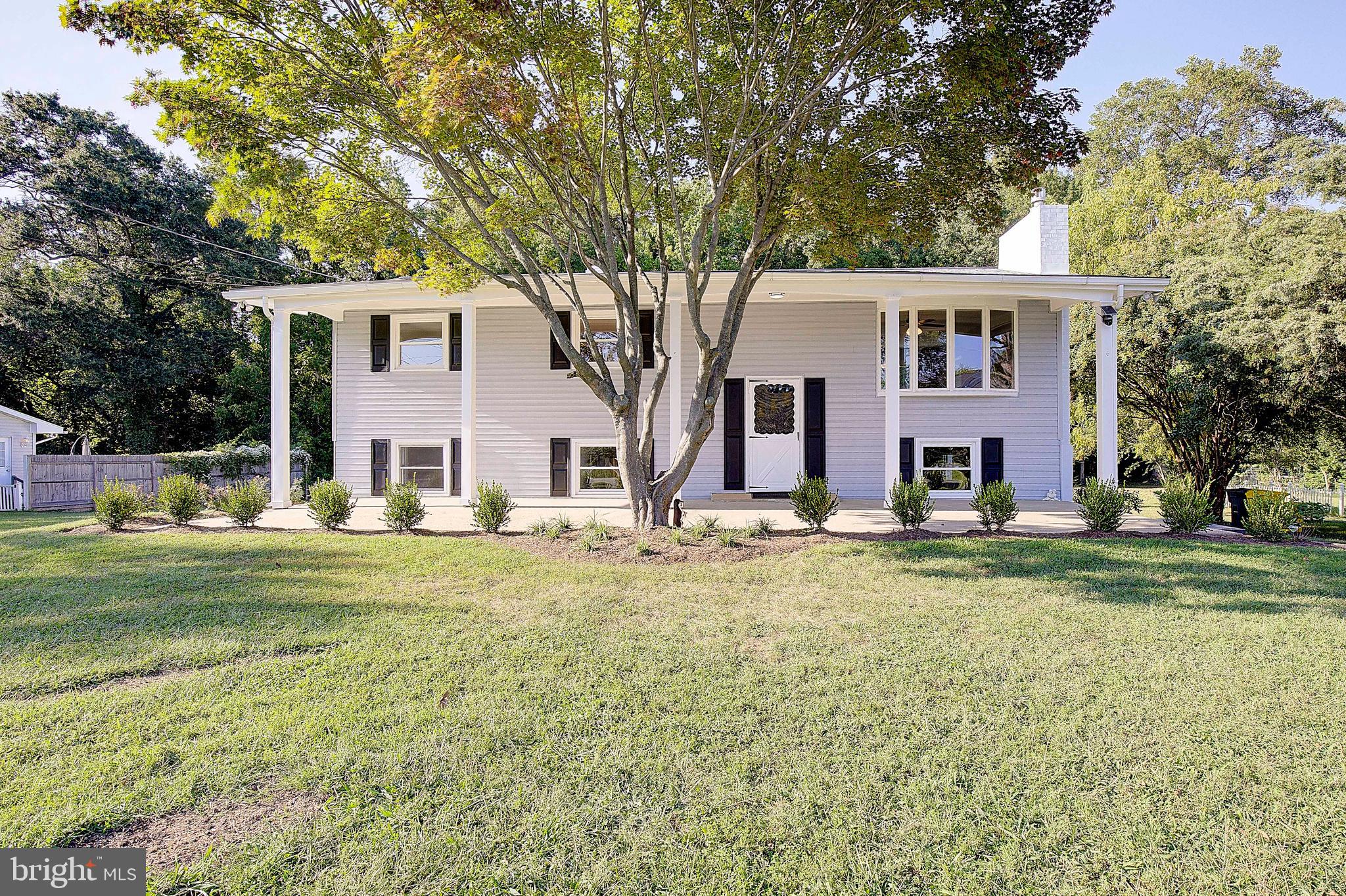 HOLLY HILL HARBOR - Residential