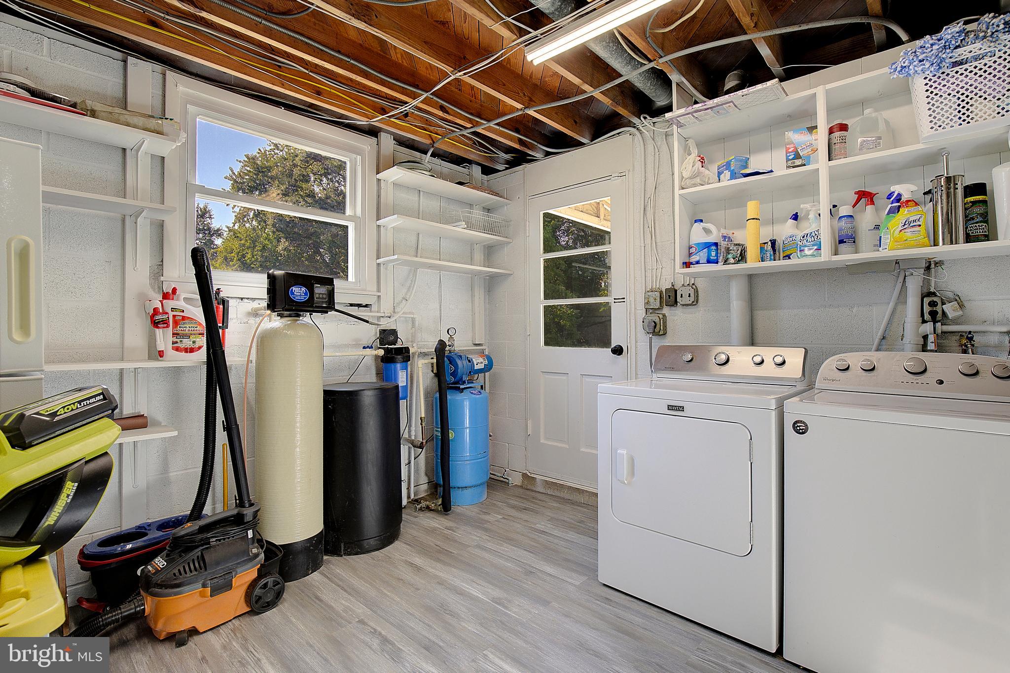 HOLLY HILL HARBOR - Residential