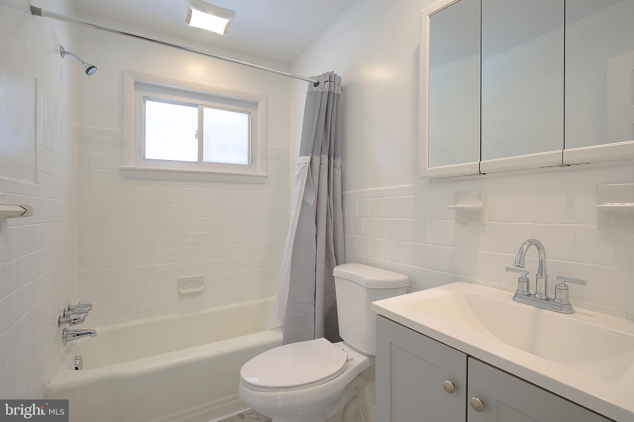 HOLLY HILL HARBOR - Residential