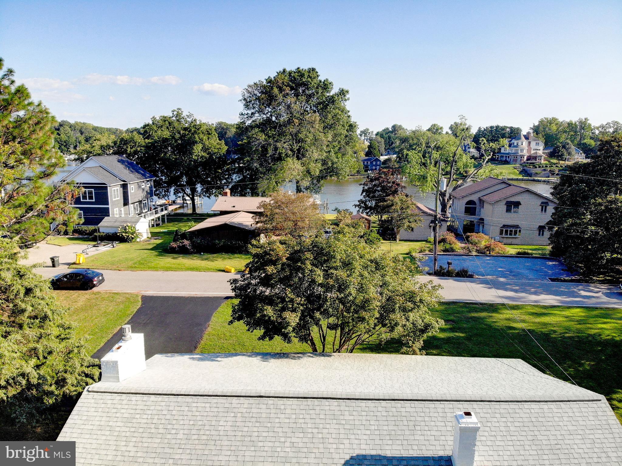 HOLLY HILL HARBOR - Residential