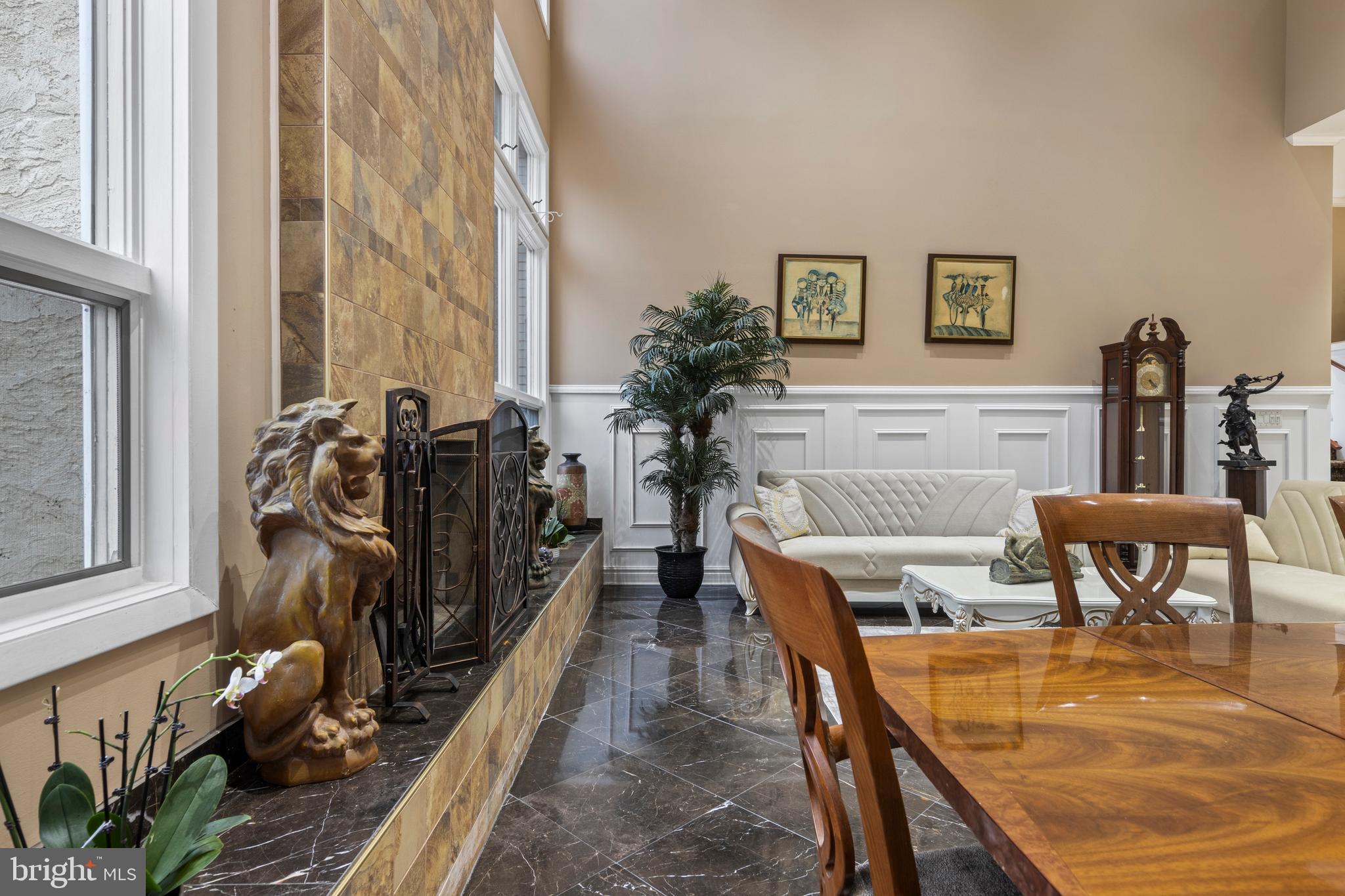 OAK HILL - Residential