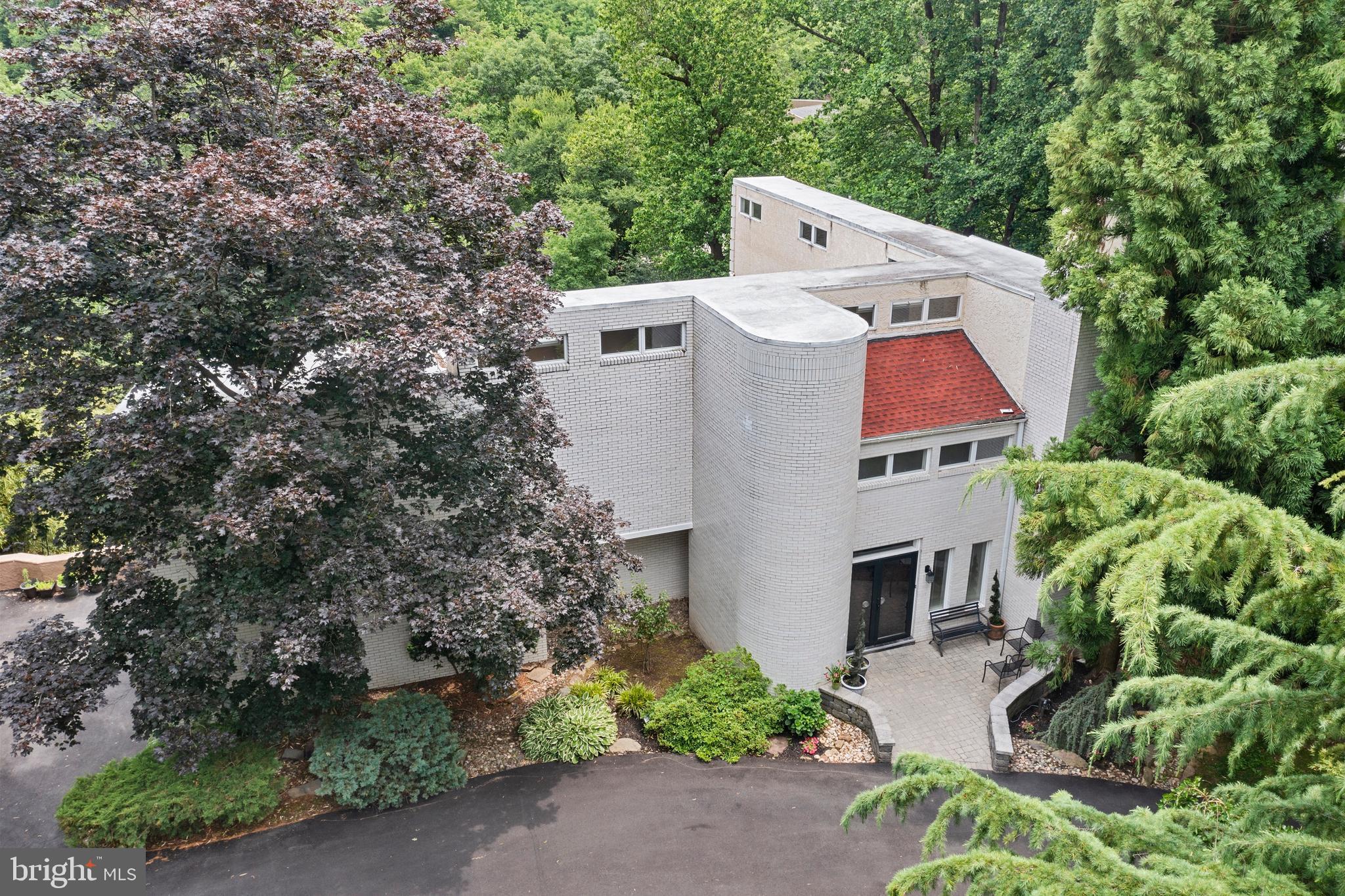 OAK HILL - Residential